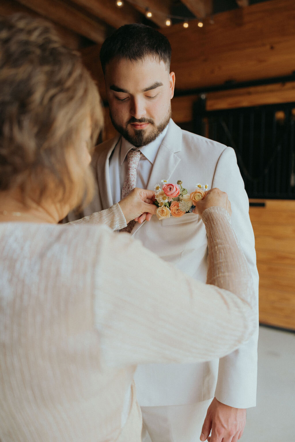 KansasCityPhotographer,KansasCityCouplesSession,KCElopement1-42