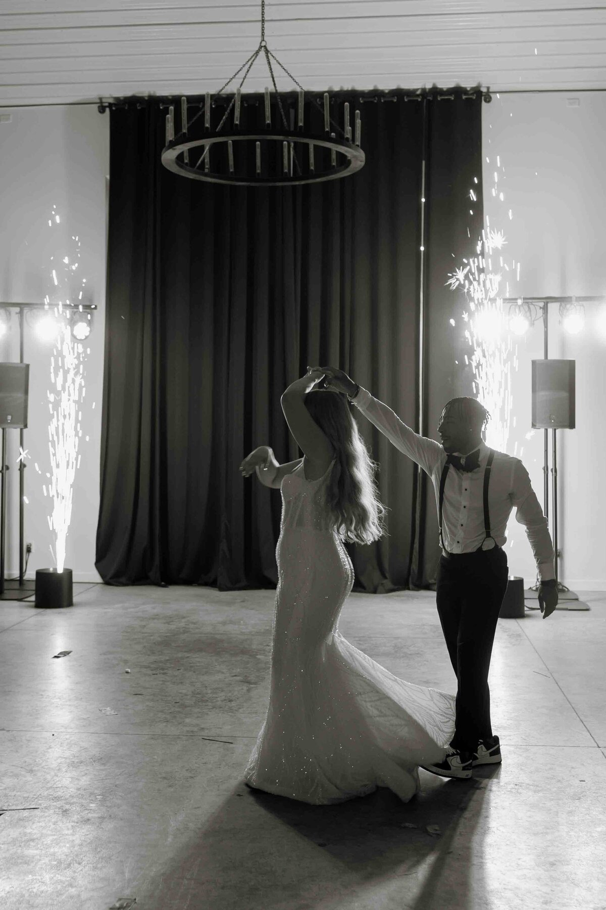 Ashton Hill Galena Wedding |  Photographer-93