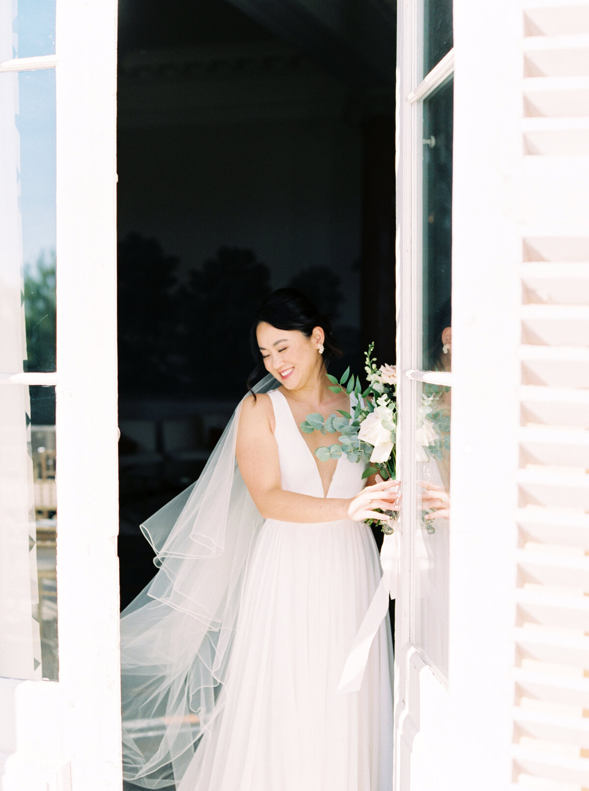 Wedding photography at Chateau Martinay in Provence, France - 13