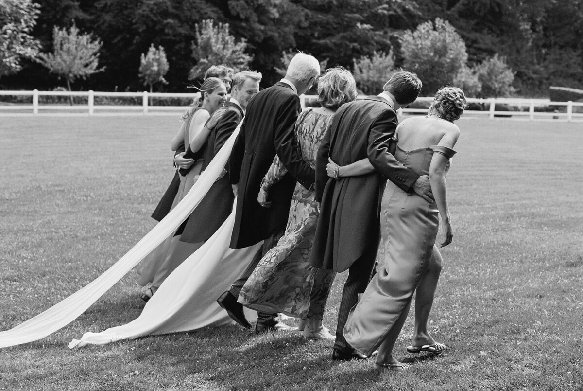82-Olivia_Poncelet-Film-Photographer-Mariage-Chateau-de-la-Rocq-RH-WEB-72