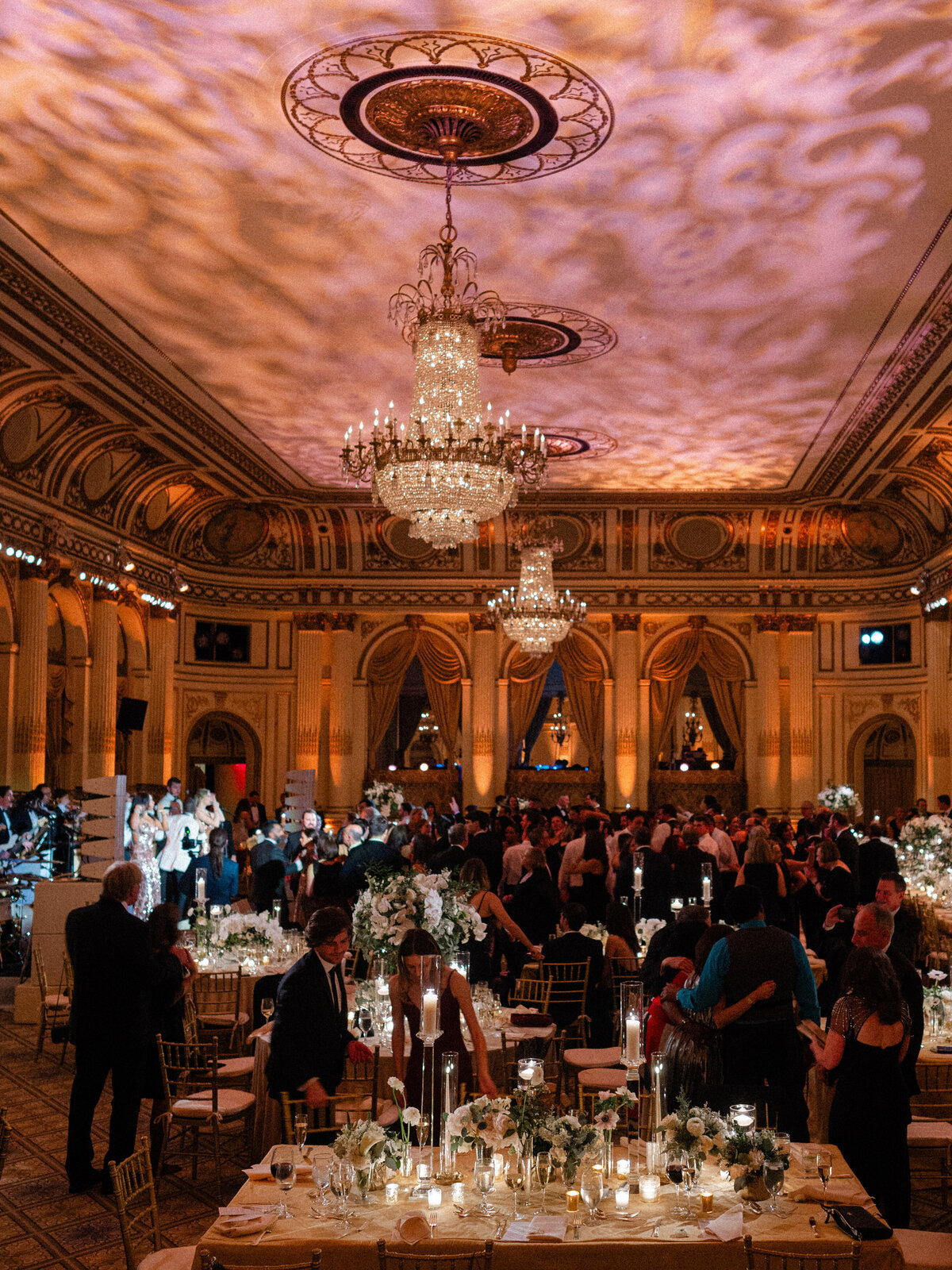 theplazahotel-plazawedding-fancywedding-newyorkwedding-felixfeyginphotography-047