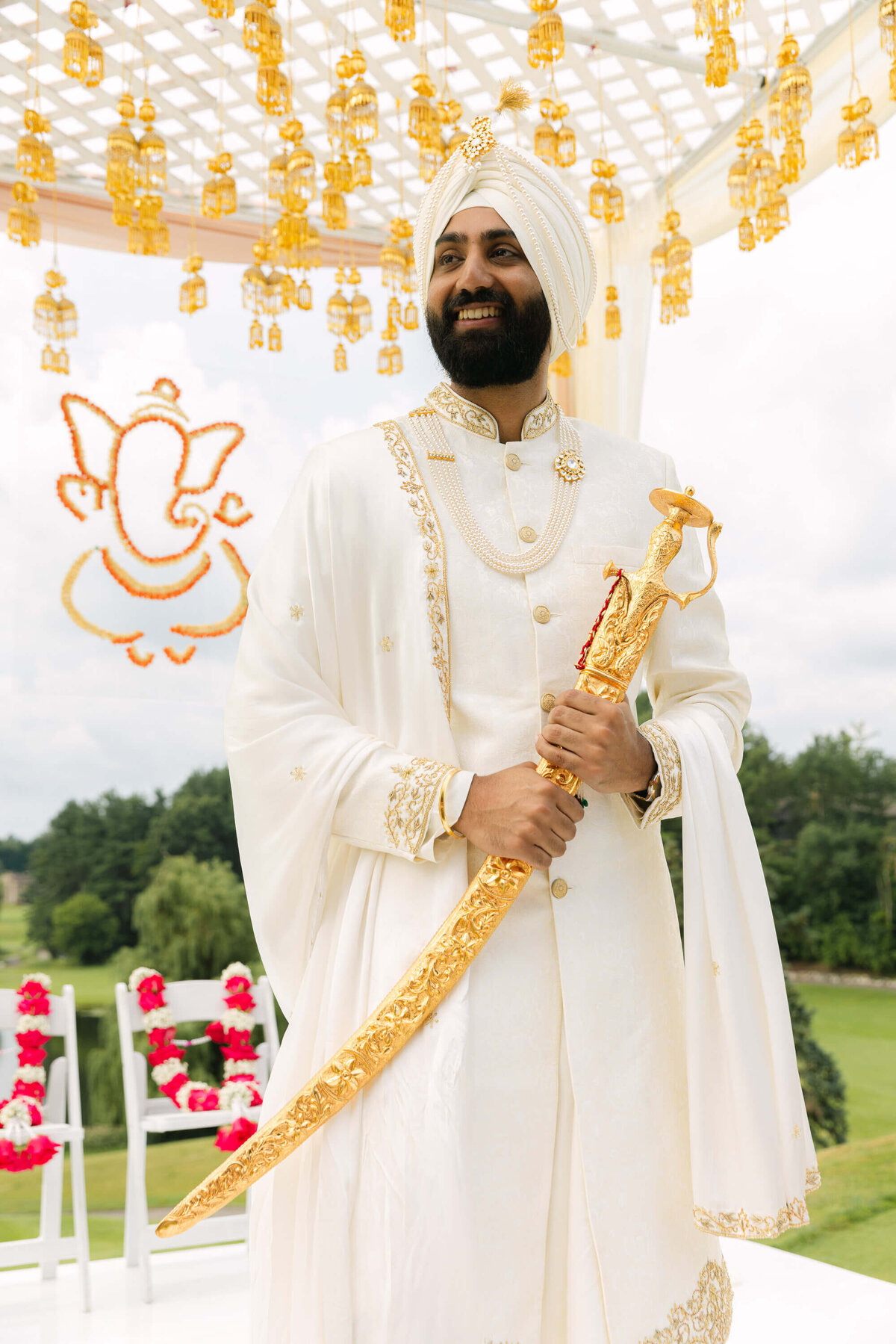 wedding-couple-rochester-hills