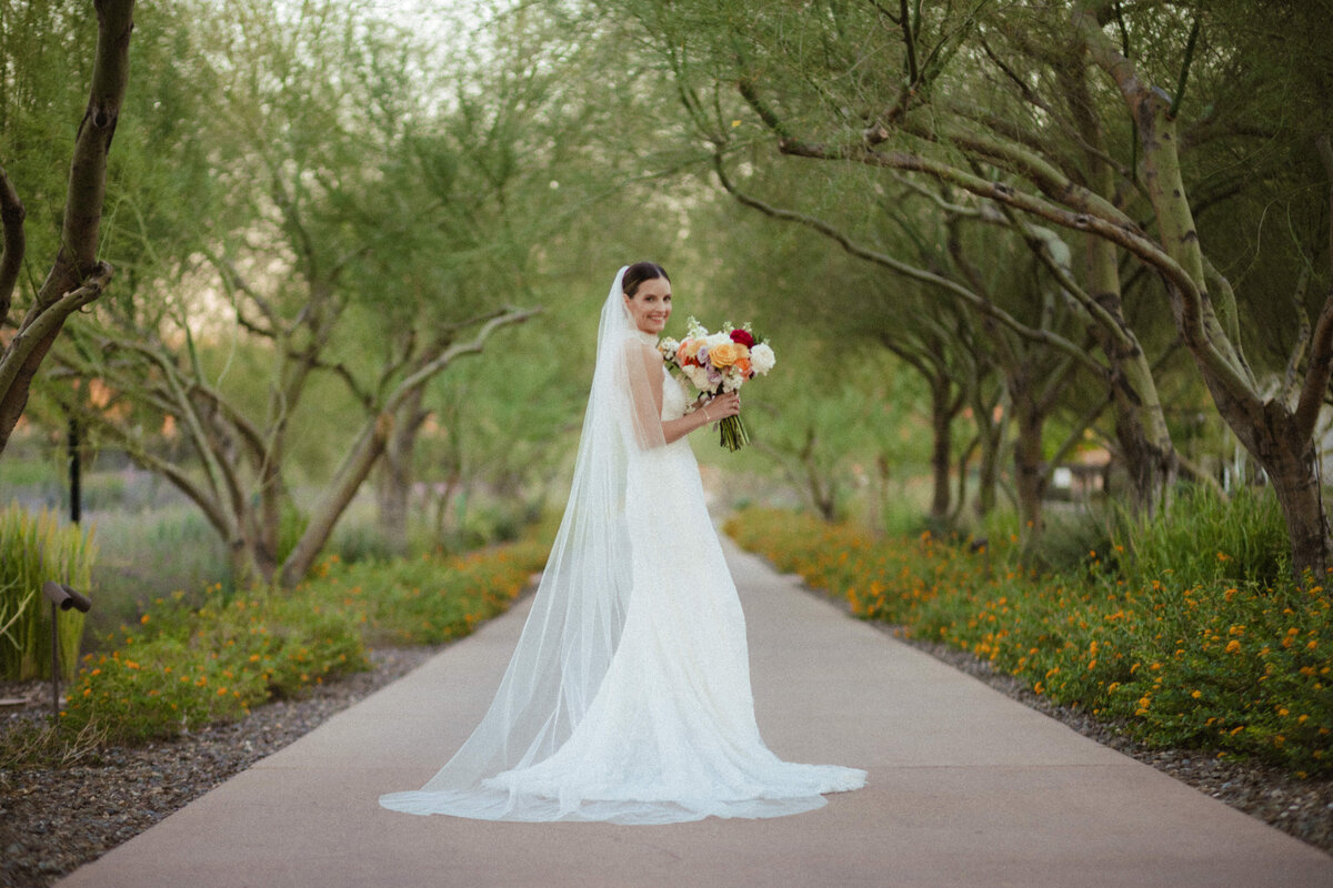 Sarah & Steven Wedding Sneak Peeks-250