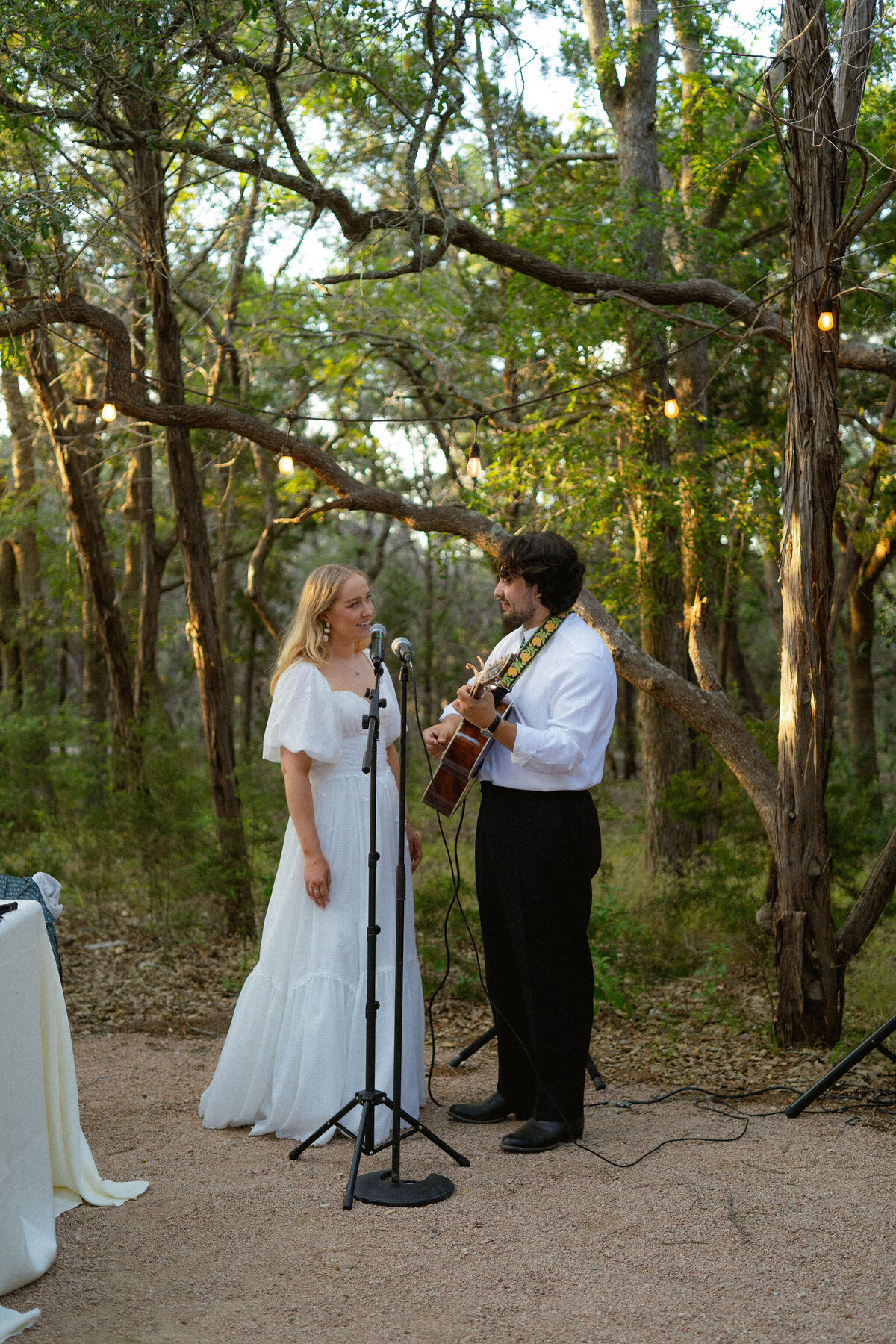 Chloe&ThomasWeddingPhotos_Previews_AustinWeddingPhotographer_HereafterFilms-81