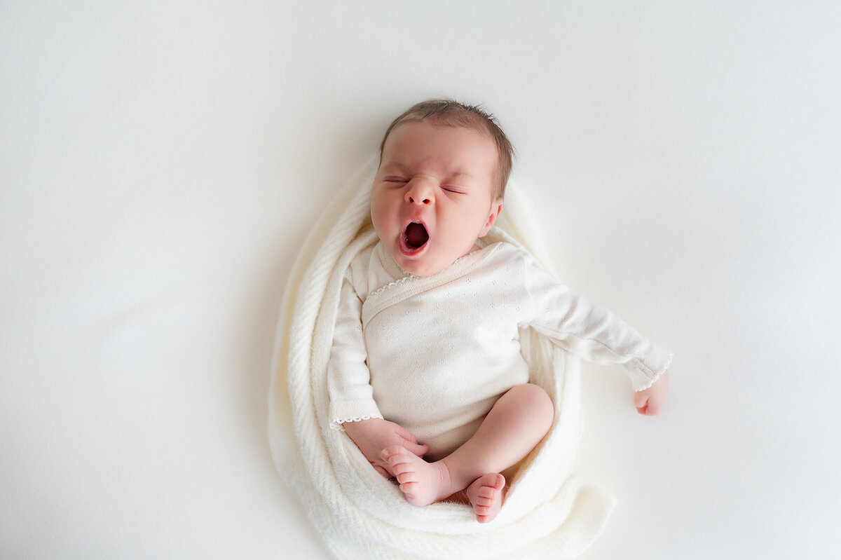 EmiliaMord_NewbornSession_0142_websize
