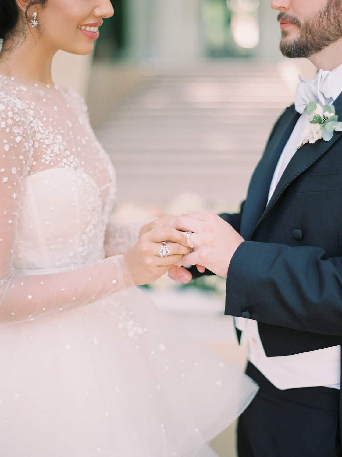 Anantara-Villa-Padierna-Palace-Wedding-ceremony-couple's-portraits-Marbella-Spain-by-Julia-Kaptelova-Photography-331