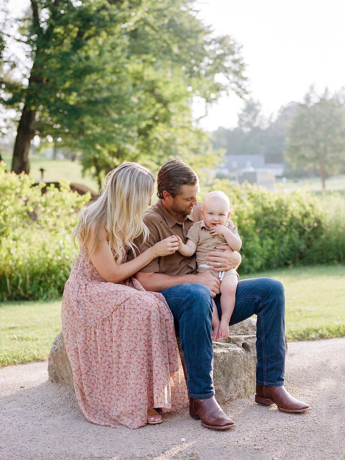 boar's-head-resort-summer-family-photos-charlottesville-amy-nicole-photography-0022