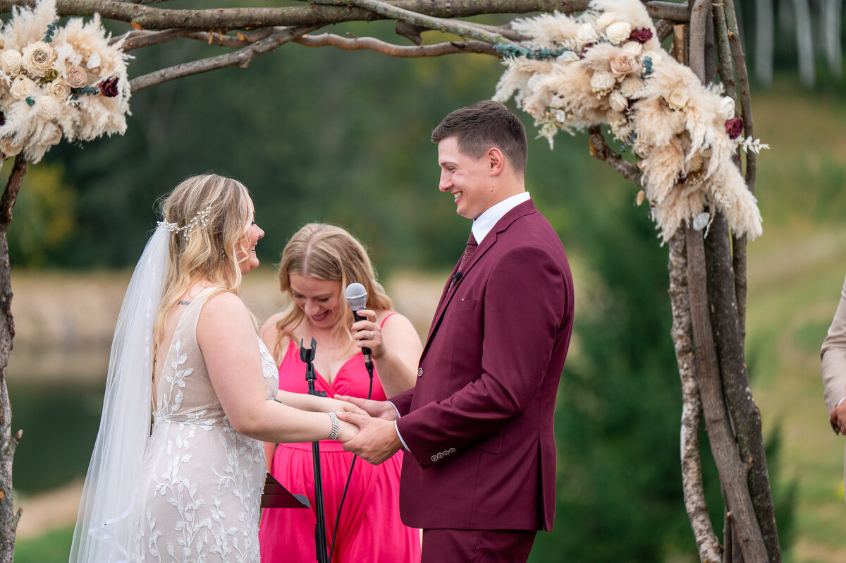183-Wedding Ceremony Highlights-DSC_4373-Wedding Photography- St Cloud MN- Central MN, Nicole Hollenkamp