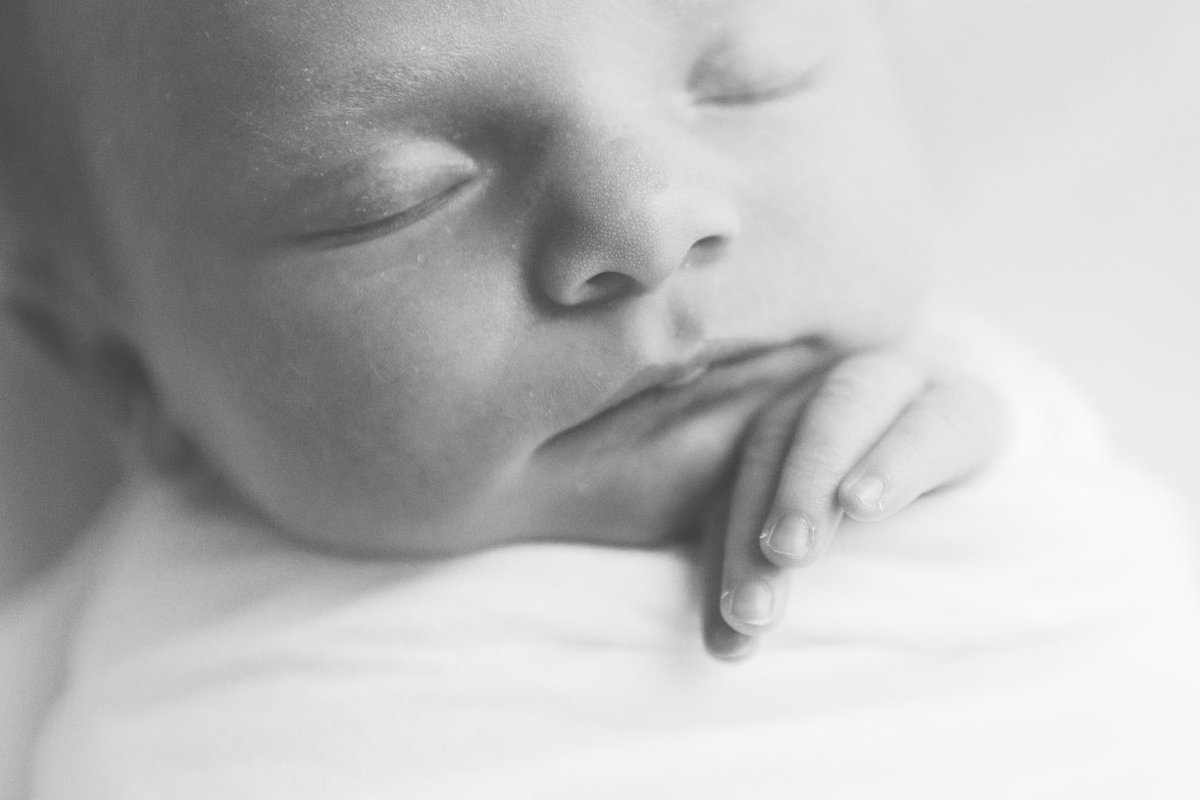 Newborn Photography Dallas Baby Photographer Emi Joy Photography_0056