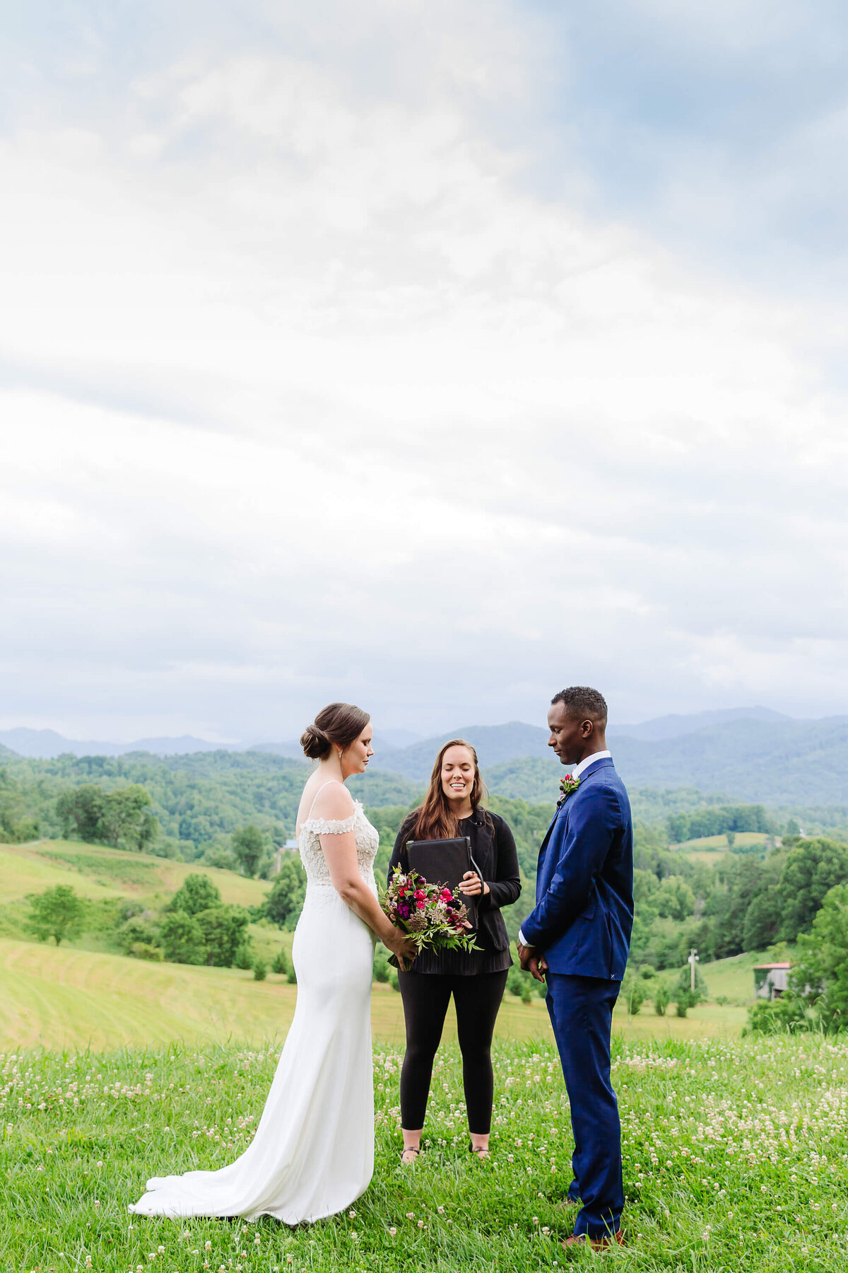 Mountain-Elopement-The-Ridge-NC-14 (1)