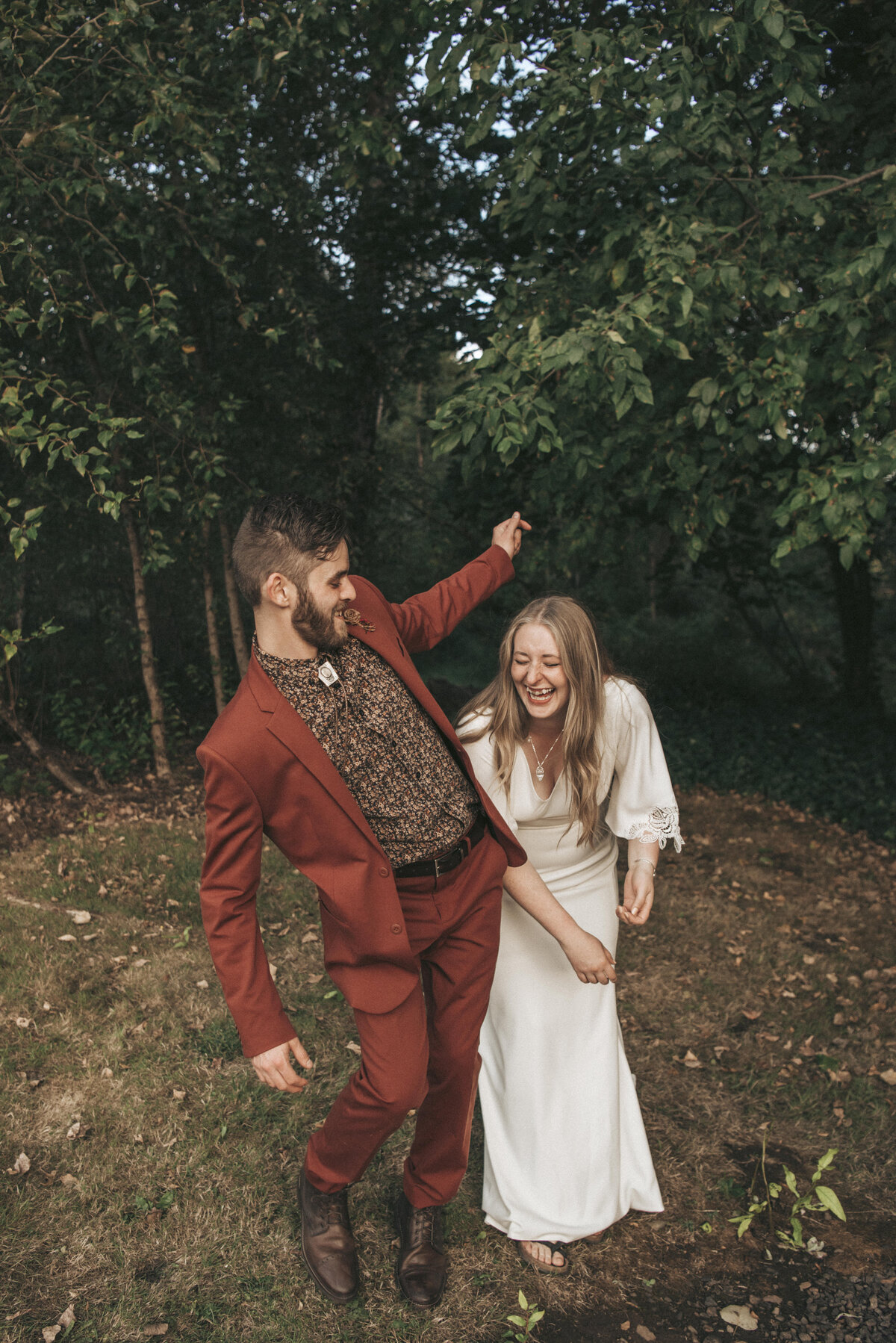 _1_K&D_70s_Eclectic_Micro_Wedding_-362