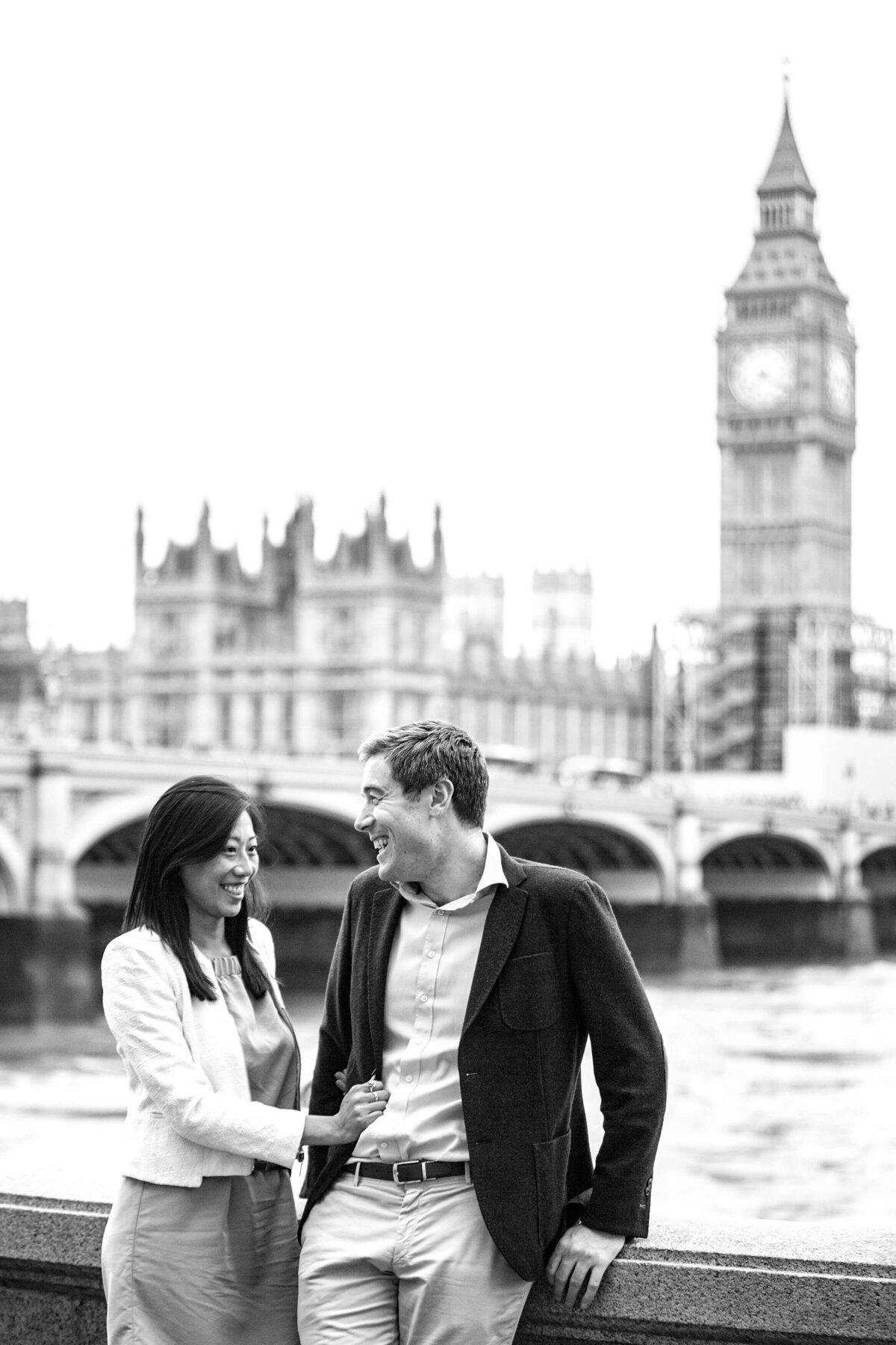 Surrey-Engagement-Photographer-003
