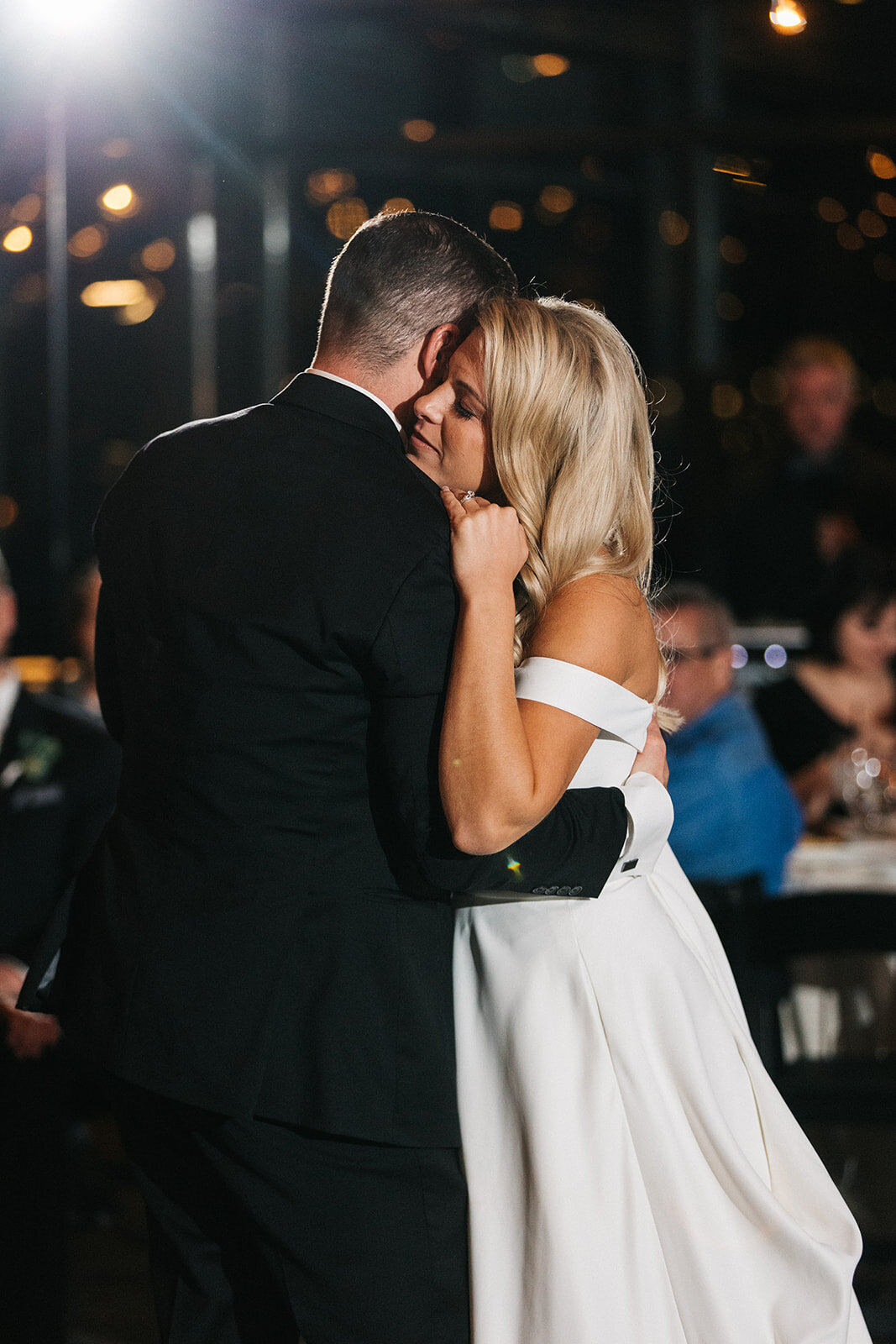 Nashville TN Wedding Photographer - Bridge Building-089