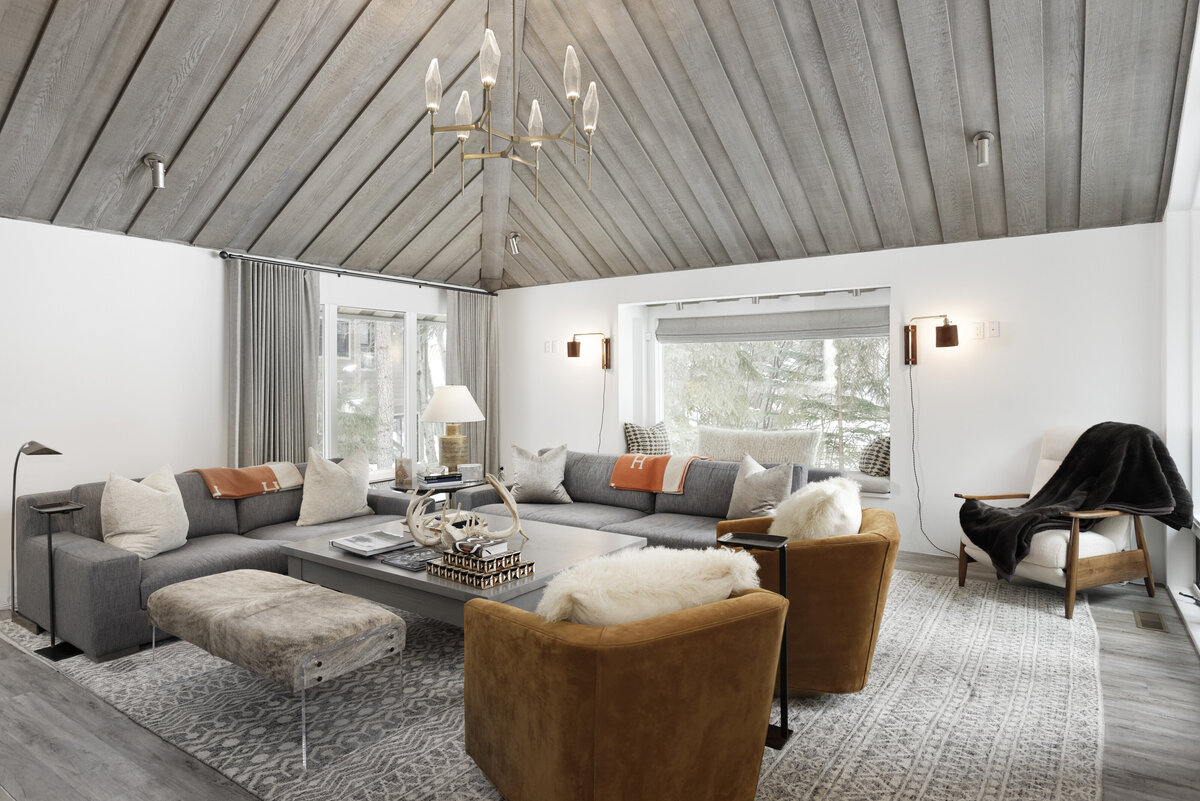 1140BlackBirchDr_HiRes_02192021010