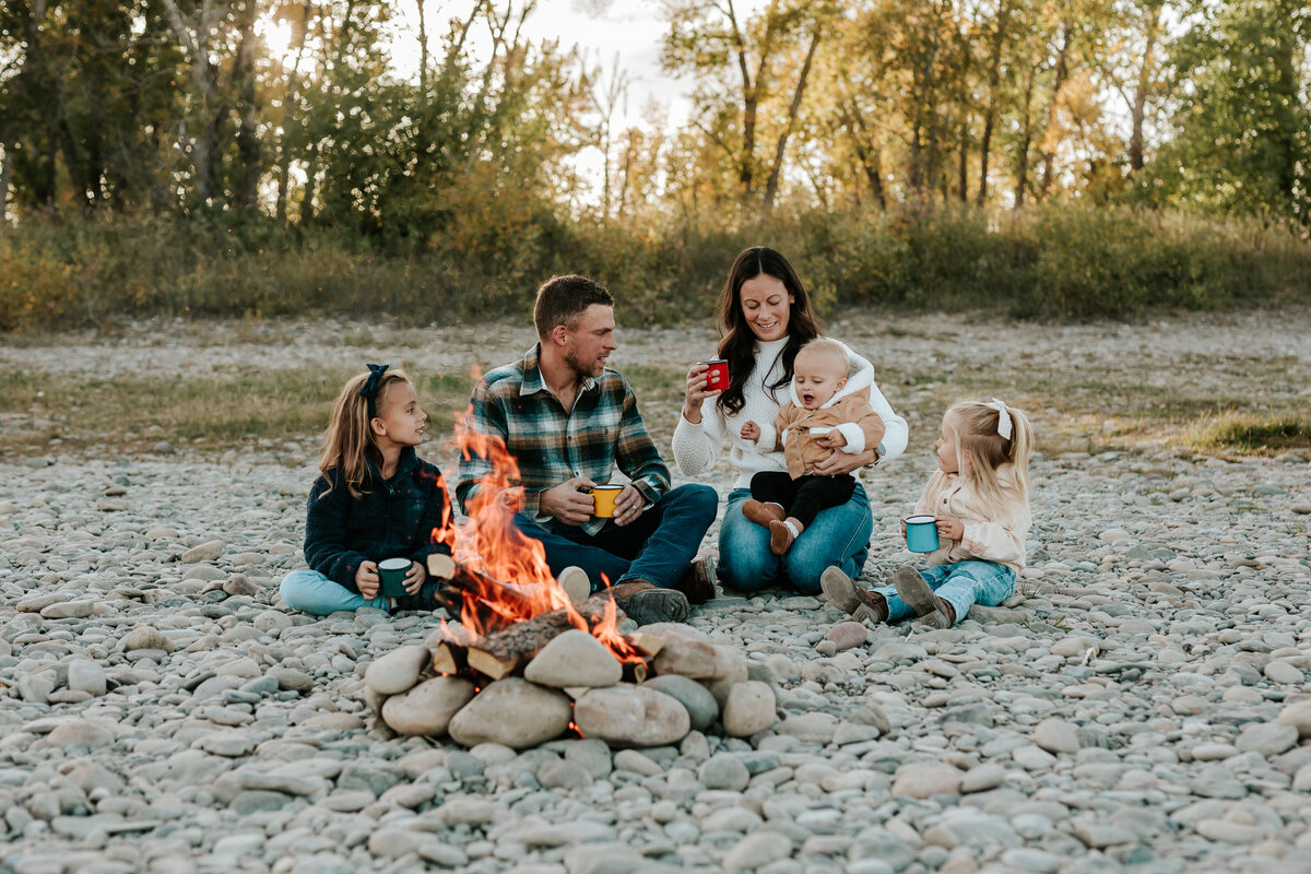 Fall Southern Alberta River Bottom Family Session (1 of 16)