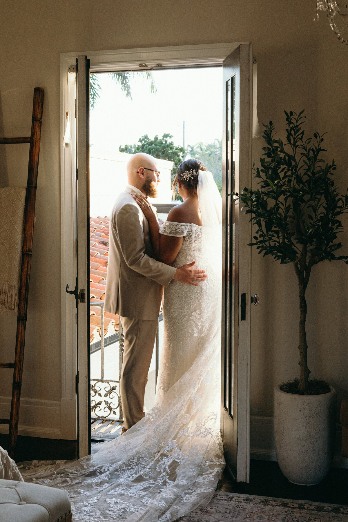Alderman House Wedding - Z Photo and Film - Chelsea and Adam-588