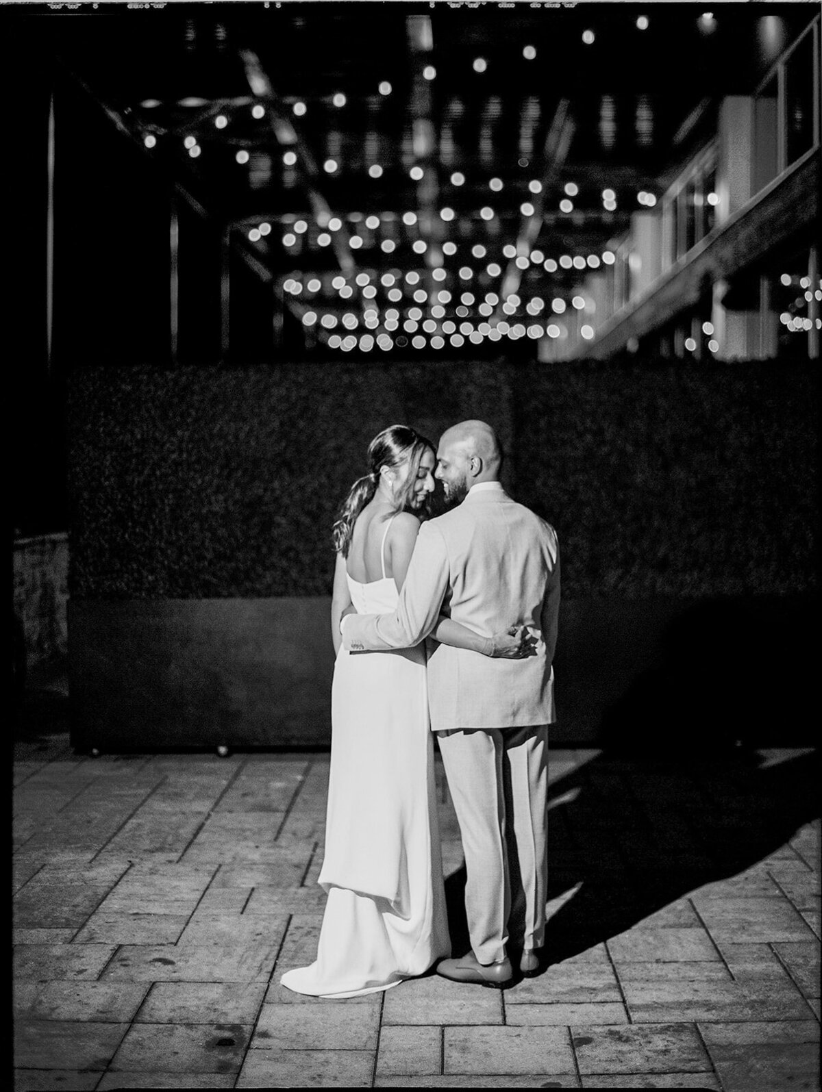 Shaila&Kris-NightPortraits-8_websize