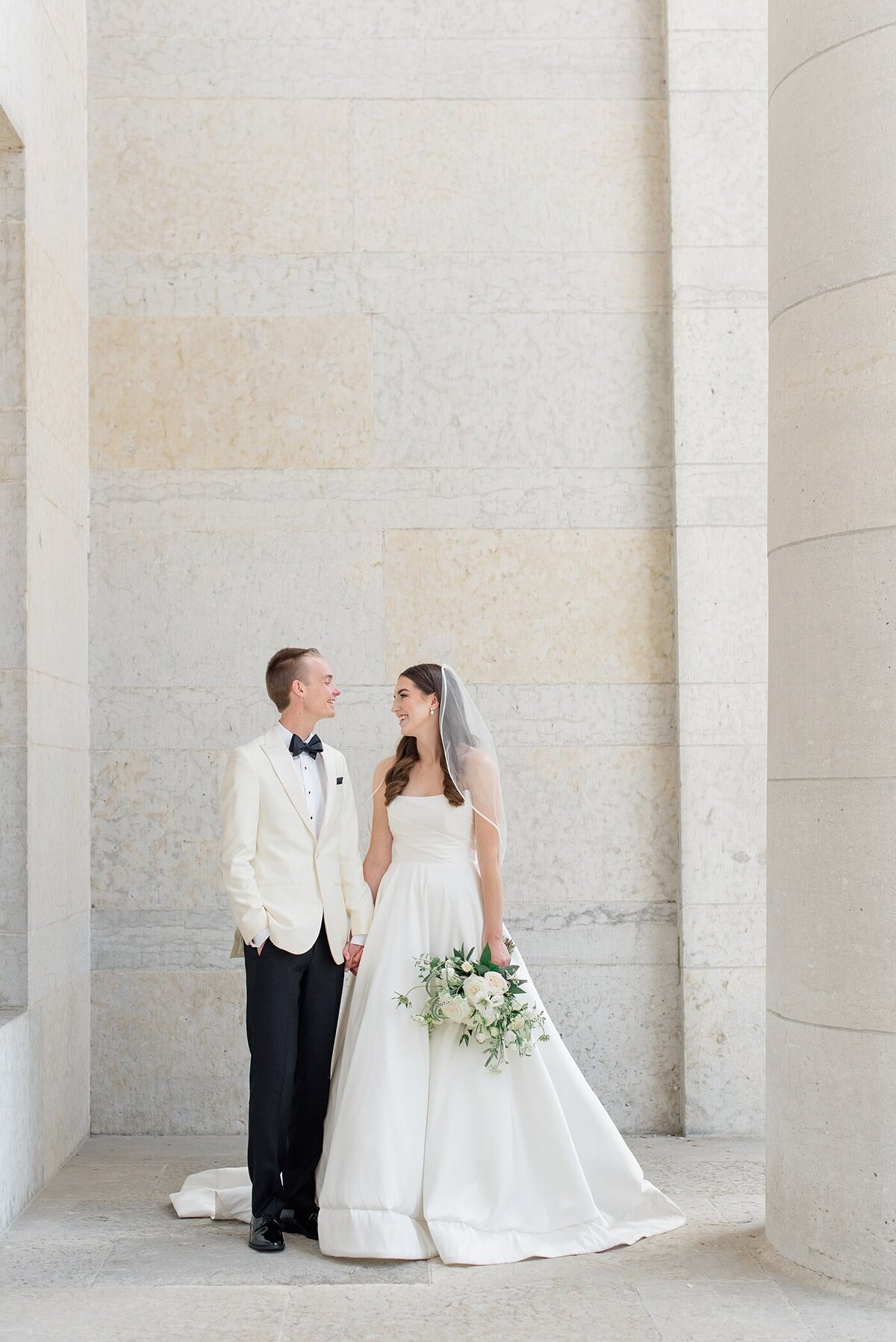 North-4th-Corridor-Wedding-Columbus-Ohio-Wedding-Ashleigh-Grzybowski-Photography-43