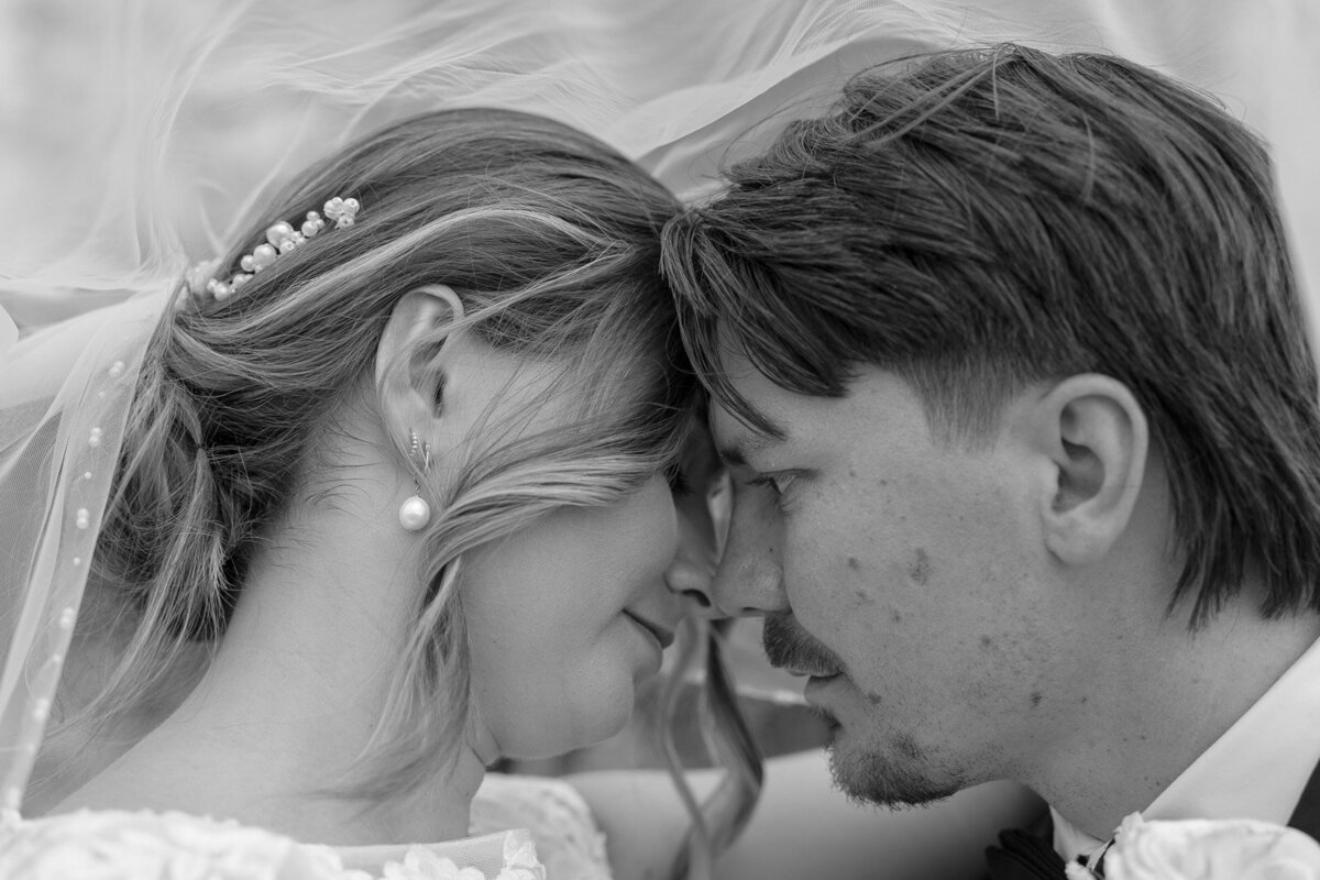 Caledon Wedding Photographer, Royal Woodbine Golf Course Wedding Photo