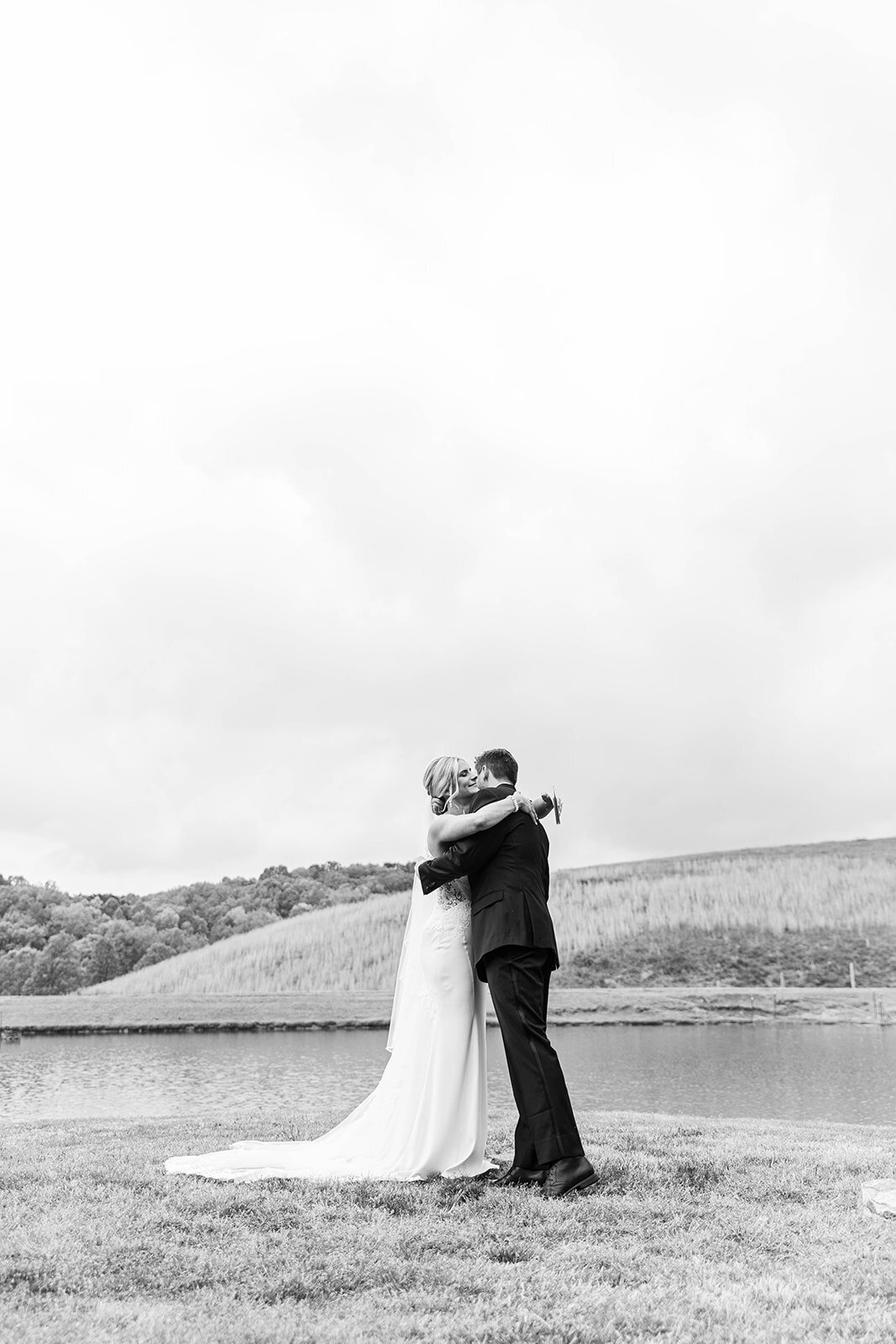 Hix-Wedding-Swan-Lake-Overlook-SNEAKPEEK-63