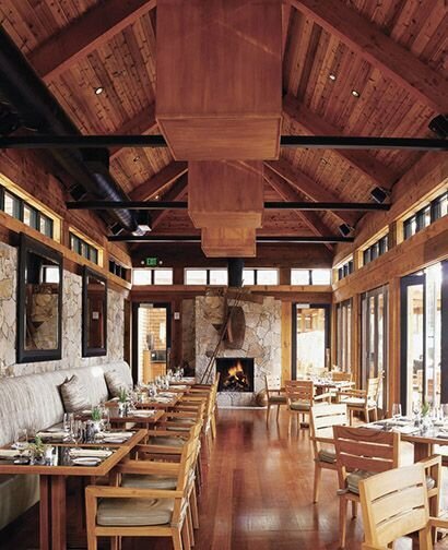 Cabin dining hall set for dinner