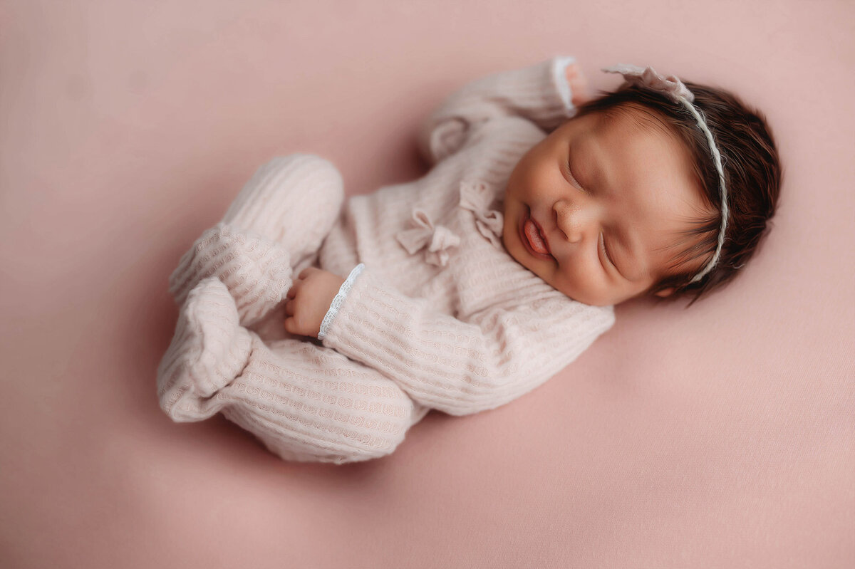 Newborn Photos in Charleston.