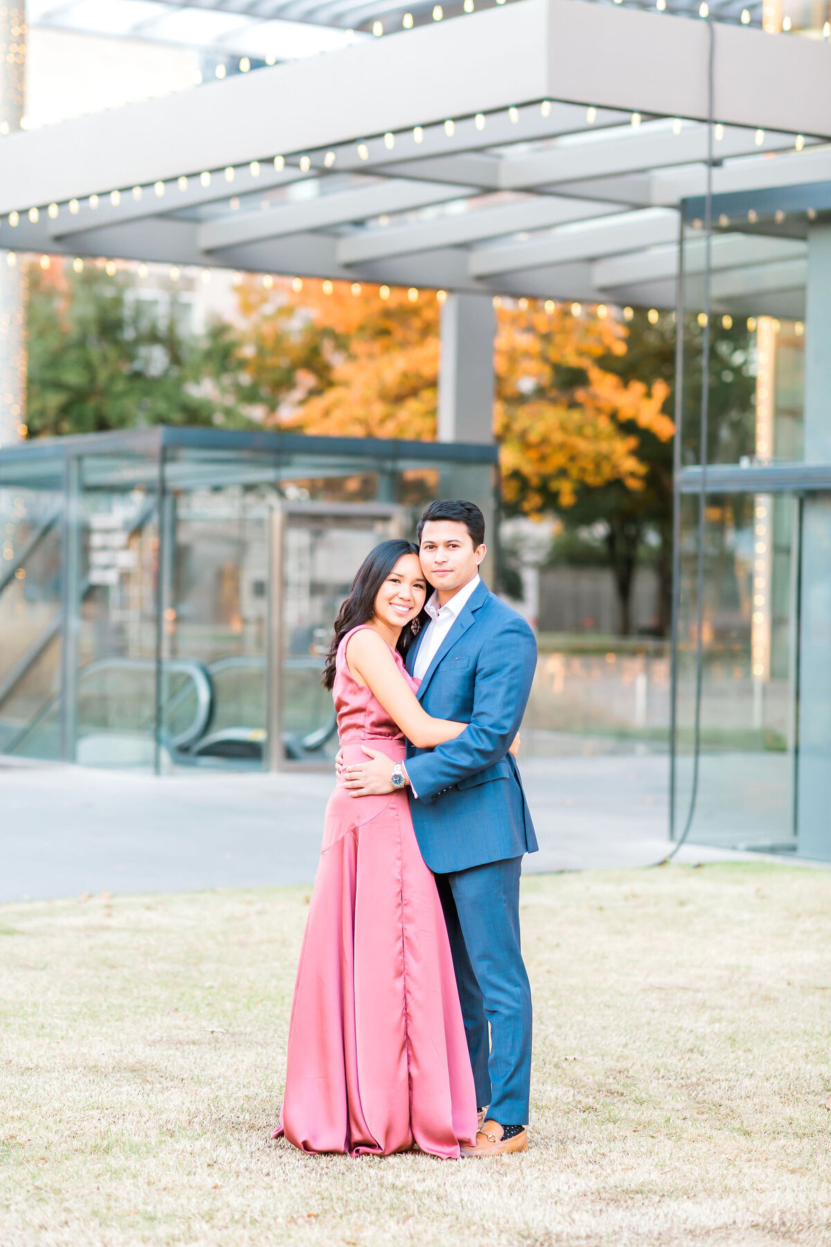 Josephine&MarkDallasArtDistrictTexasEngagement1