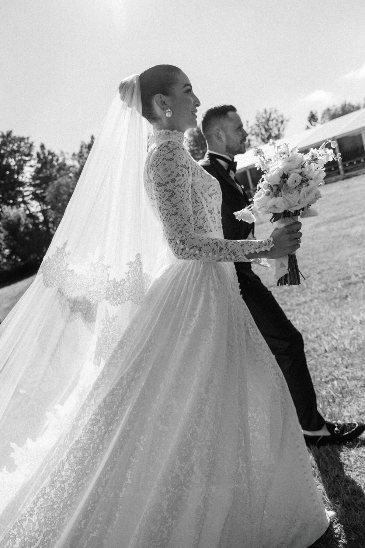 515-Mount-Alverno-Luxury-Resorts-Toronto-Canada-Stefanie-Mark-Wedding-23