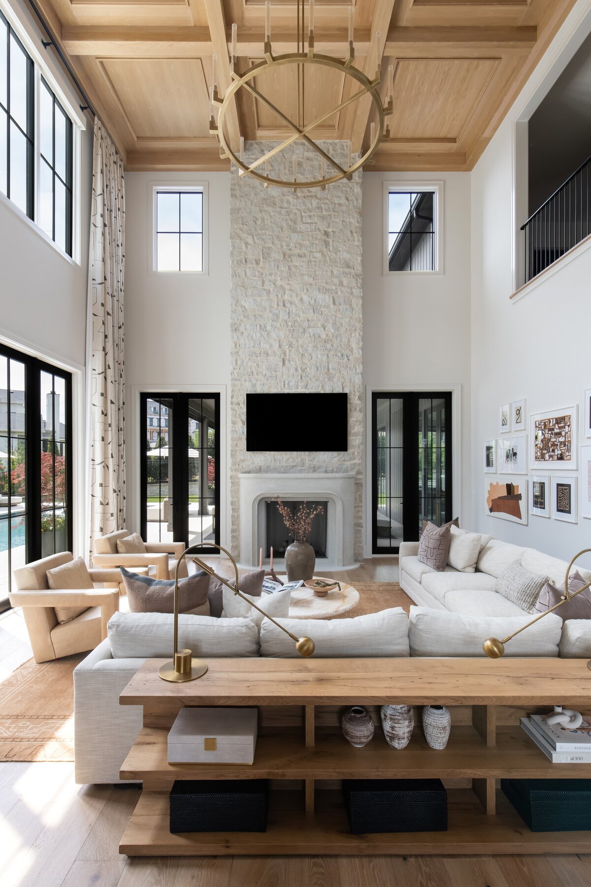 1816Rosebrooke_Legend_Studio36_080