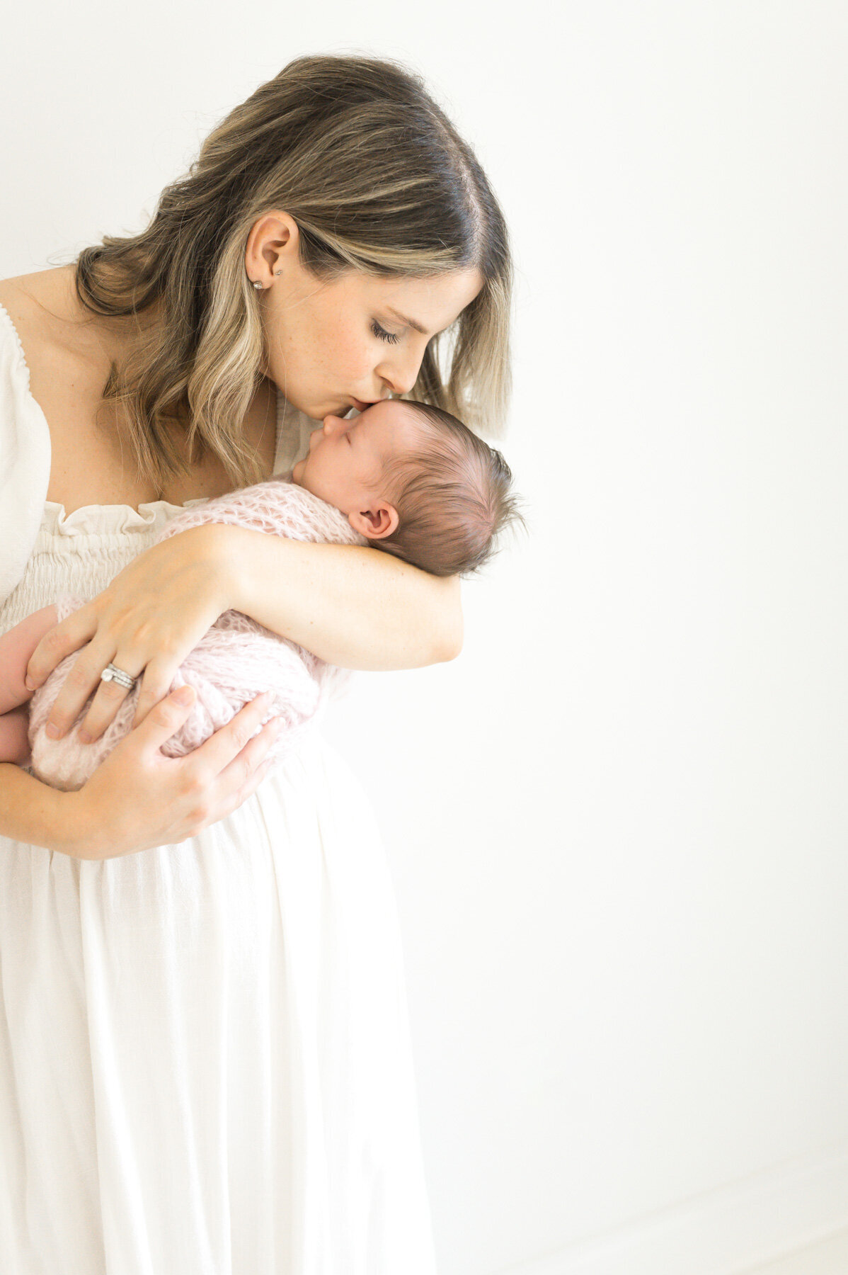 Organic-Newborn-Session-16