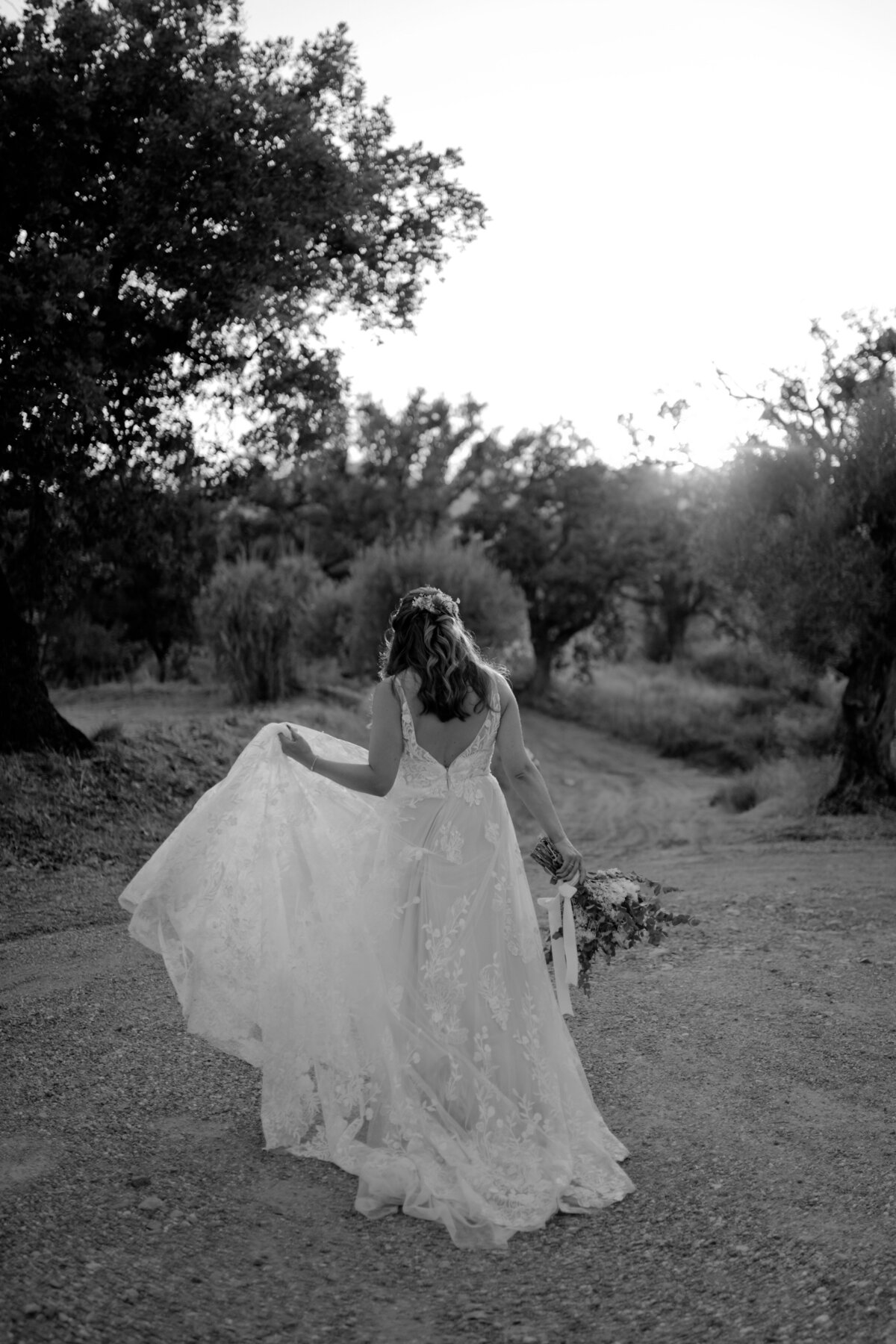 Flora_And_Grace_Europe_Destination_Wedding_Photographer-0-34