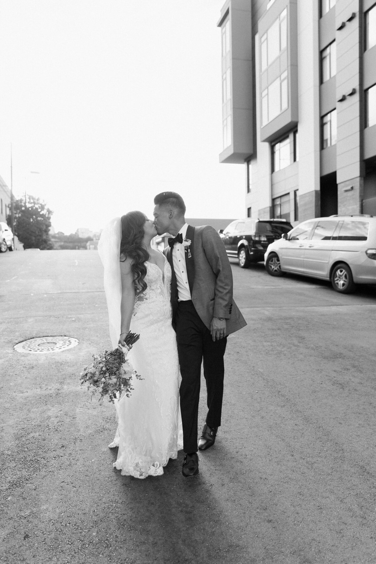 StephanieGanPhoto-DEWedPortraits-137