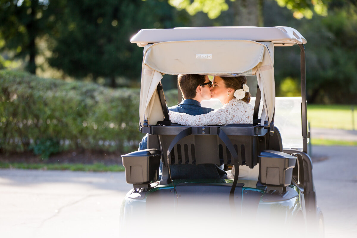 golf cart wedding photo at fox chapel golf club
