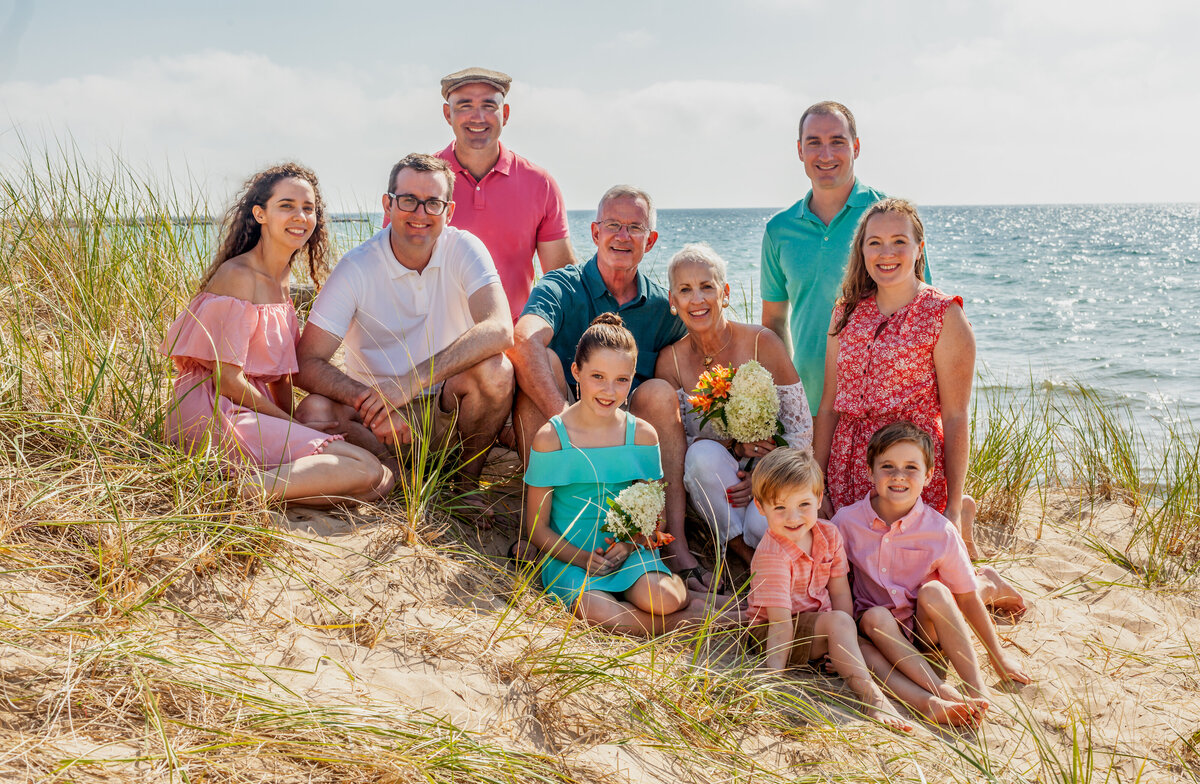 2019_08-Family Portraits West Olive 16529-Edit