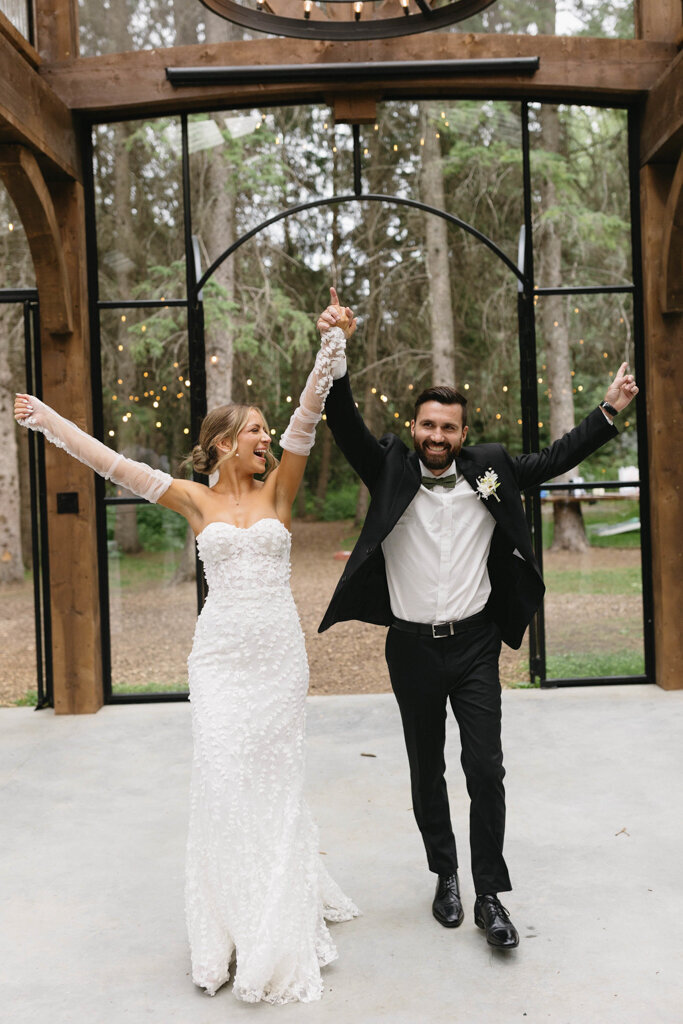 Gorgeous and elegant wedding at The Valley Weddings, a rustic and majestic wedding venue in Westerose, Alberta, featured on the Brontë Bride Vendor Guide.