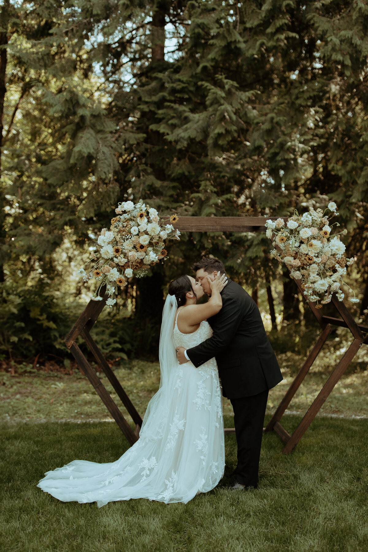SpringwaterLakesEstateWedding
