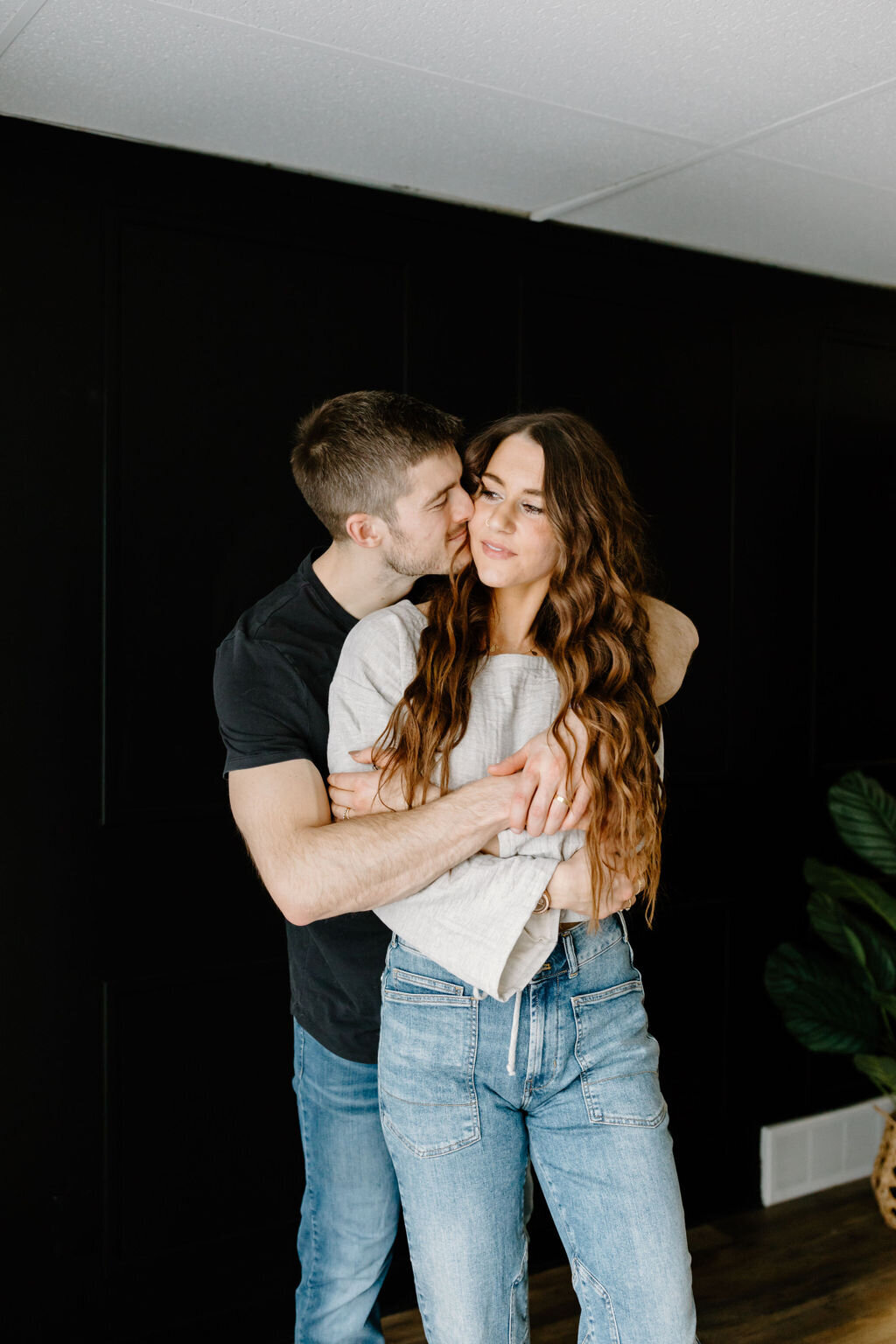 christina_ney_photography_wedding_engagement_lifestyle_photographer_dubuque_iowa_wedding_planning_assistance_adventurous_bold_laidback Family Photography127