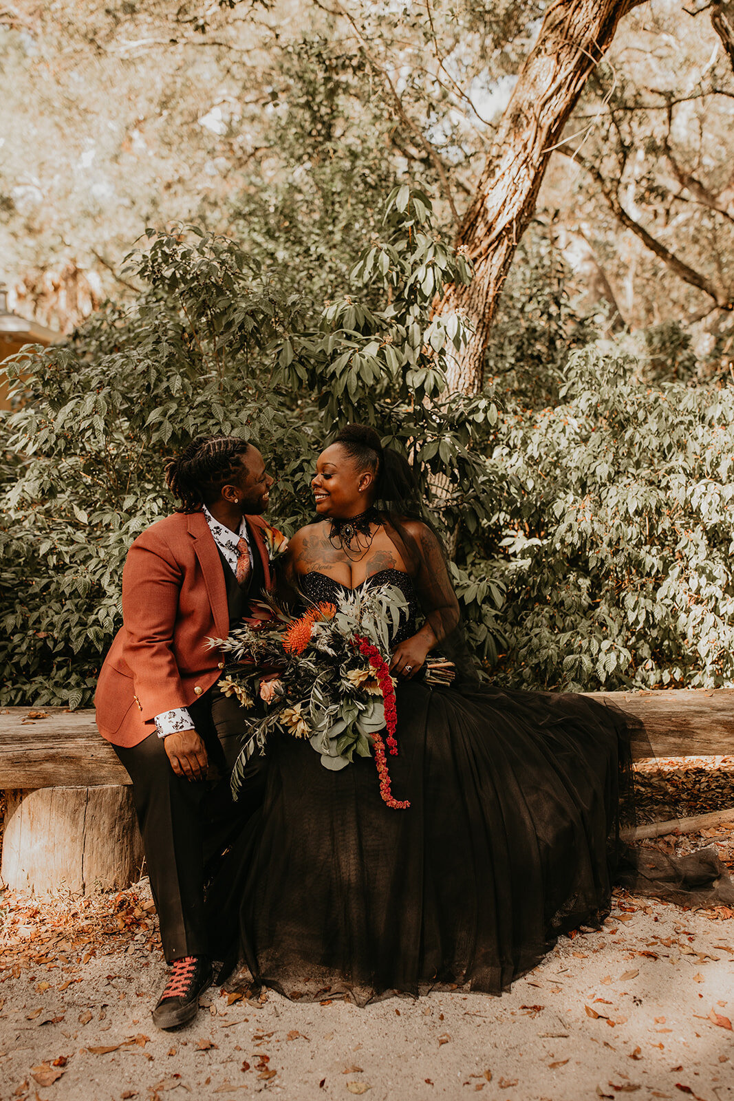 mad-images-photo-boyd-hill-florida-elope-chantilly-chic-celebrations-halloween-wedding-6