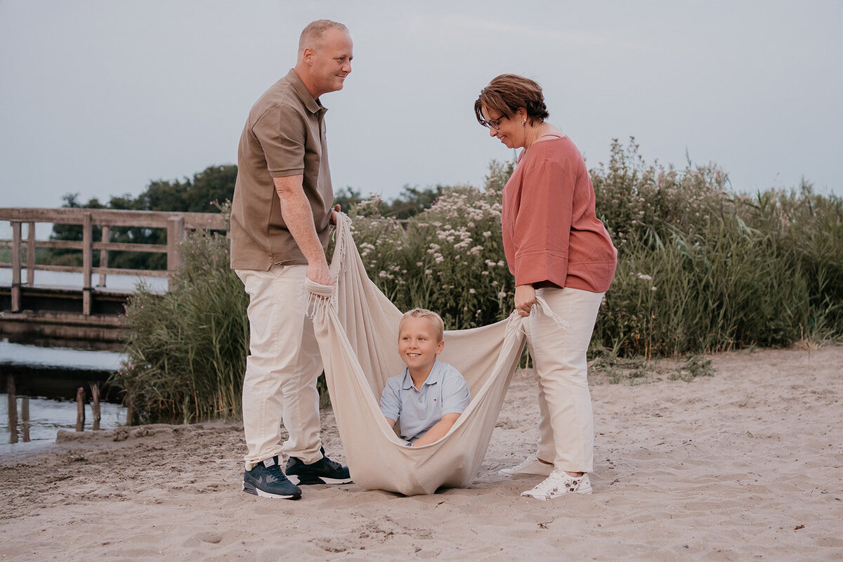 gezinsfotoshoot-leukfotografie-noord-holland-56
