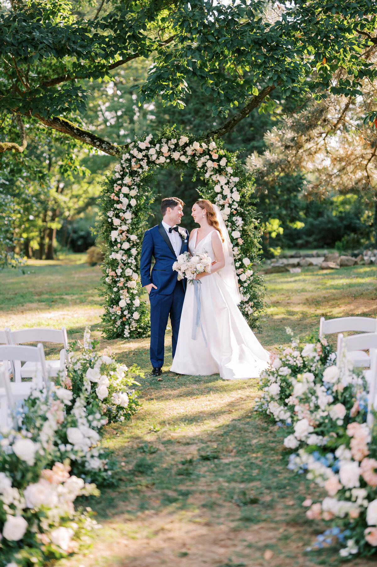 jaclyn-fisher-events-planning-romantic-riverfront-garden-wedding-in-philadelphia-43