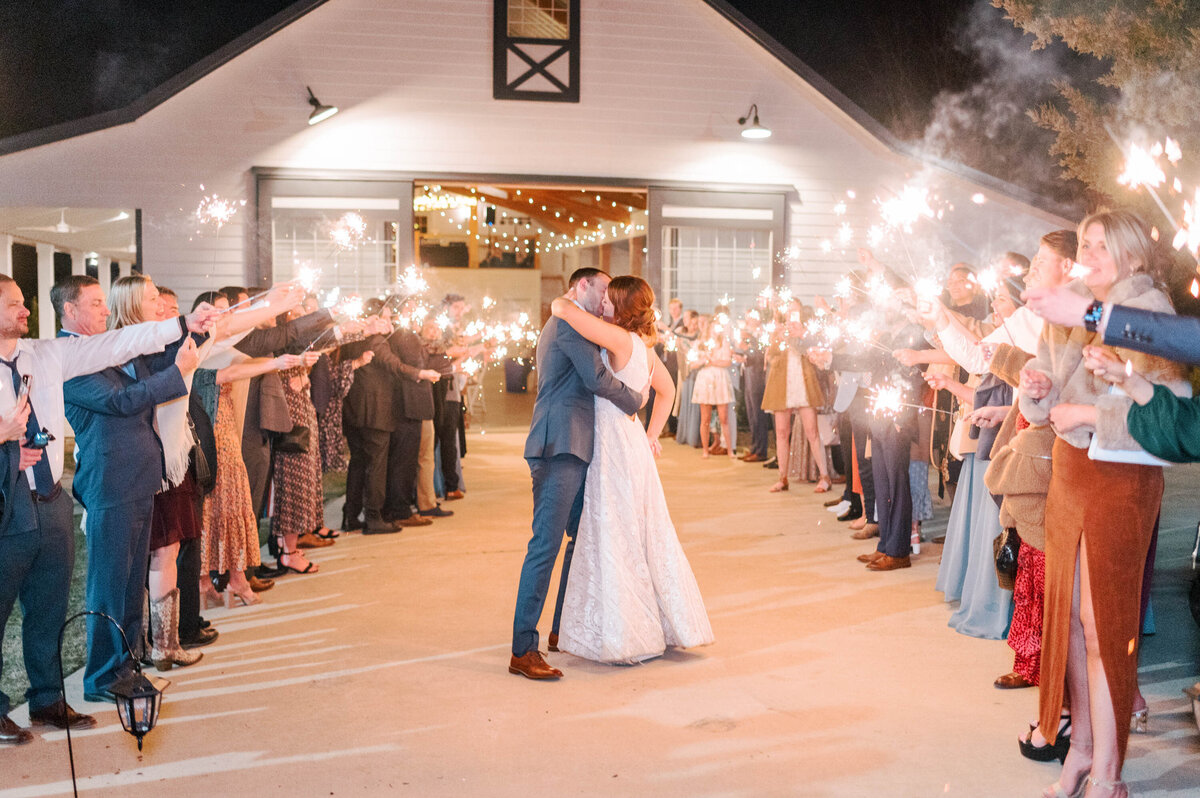 Jessi & Dalton Walnut Hill Wedding Sneaks-184