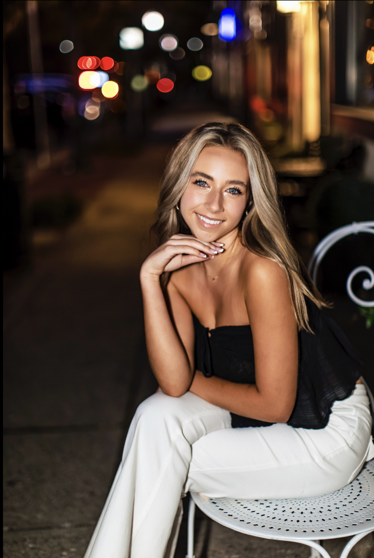 girls-senior-pictures-night-pittsburgh