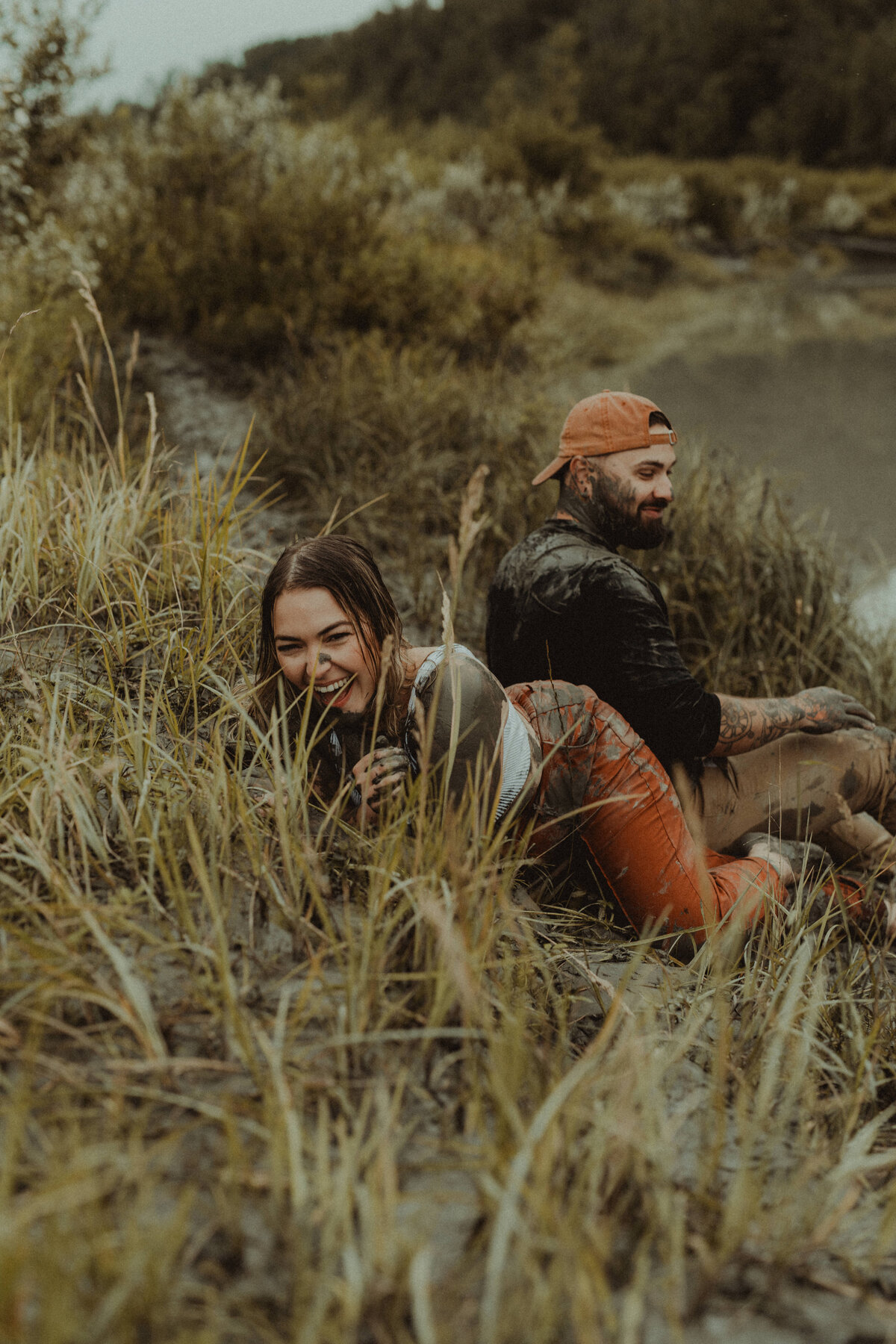 muddy couples photos in alaska