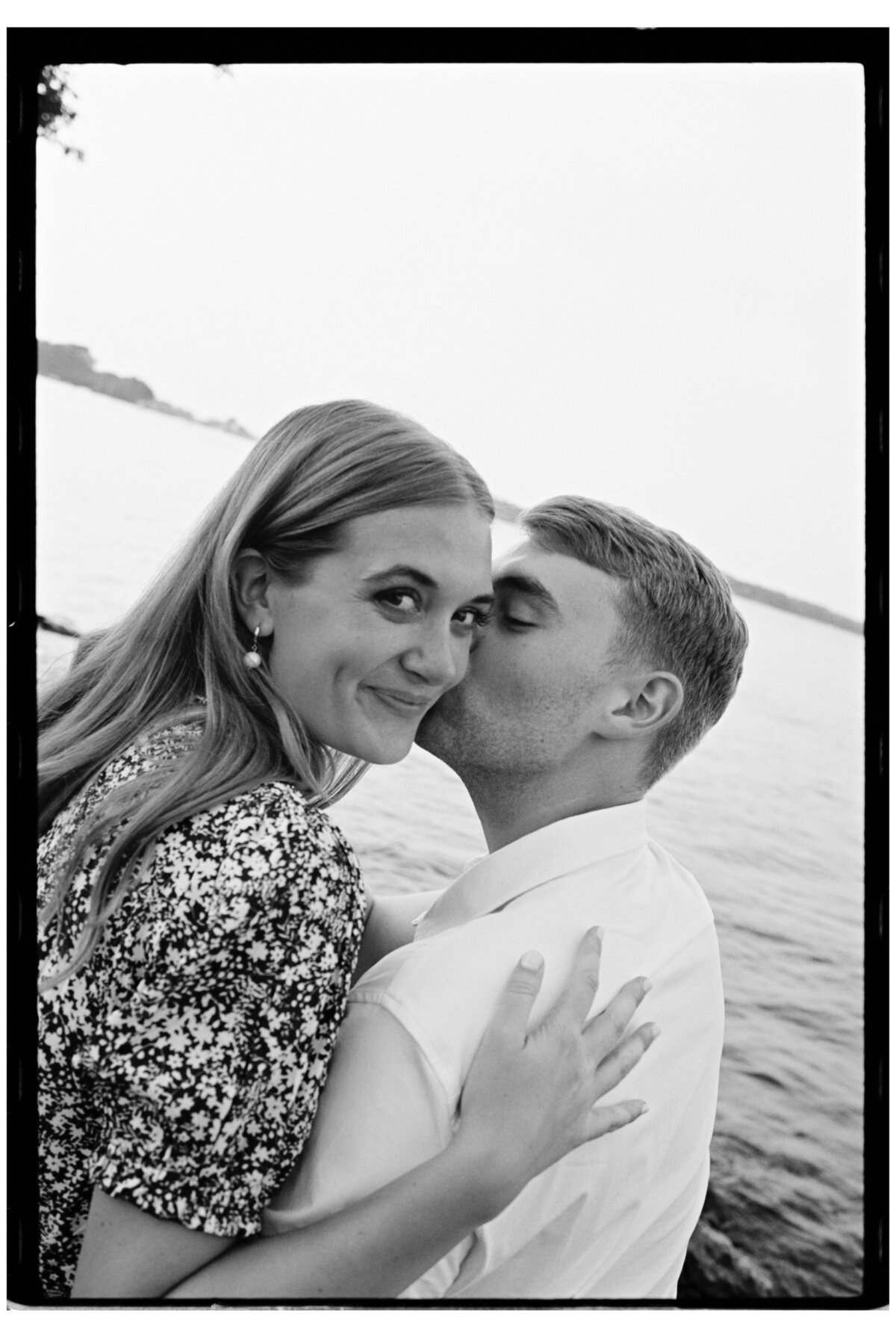 Excelsior-Minnesota-Summer-Engagement-Session-Clever-Disarray-18