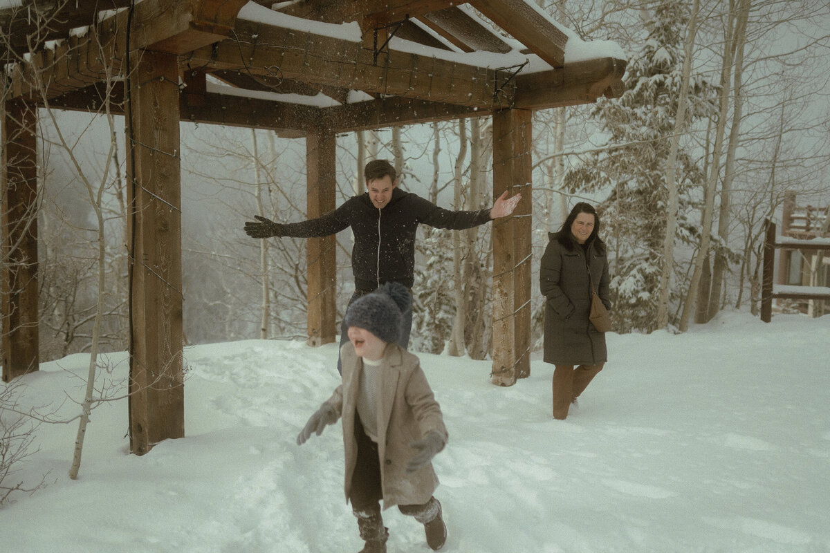 Snowy Family Shoot-08821