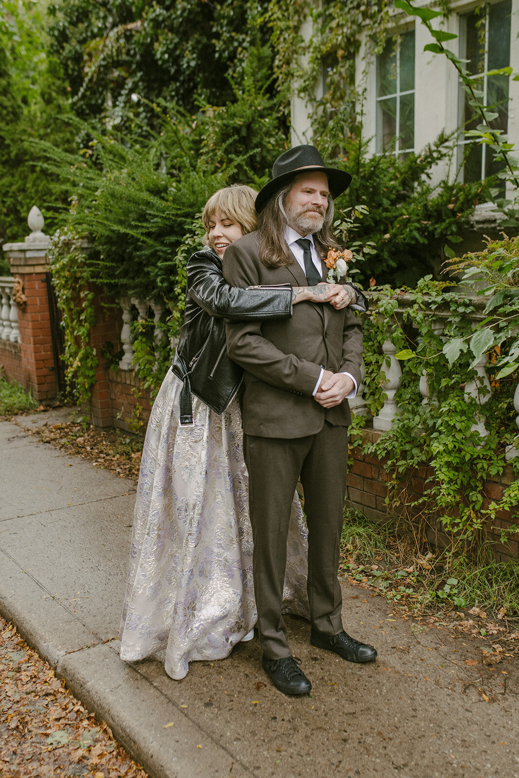 toronto-city-elopement-darling-mansion-wedding-photogrphy-intimate-modern-stylish-2456