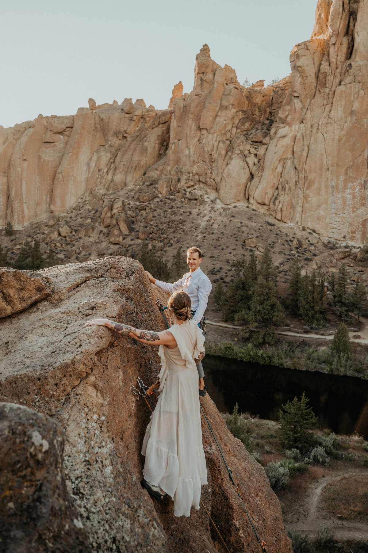 nickandbcsmithrockstateparkrockclimbingelopement-237