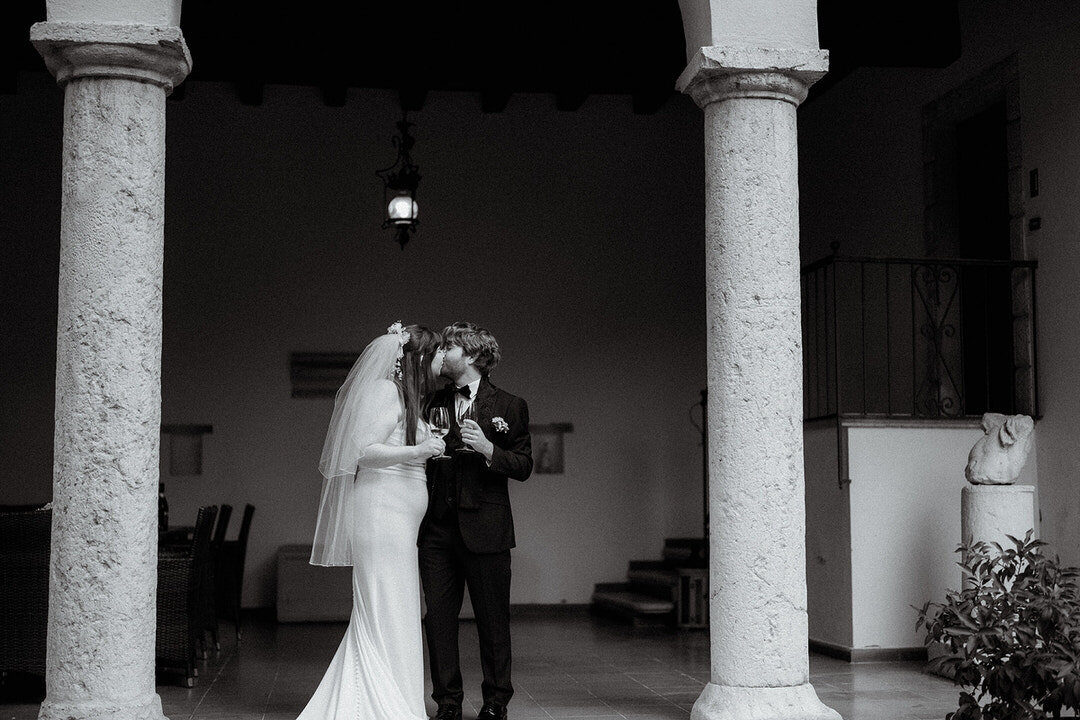 tethered-stories-kriztelle-halili-chicago-083wedding-photographer