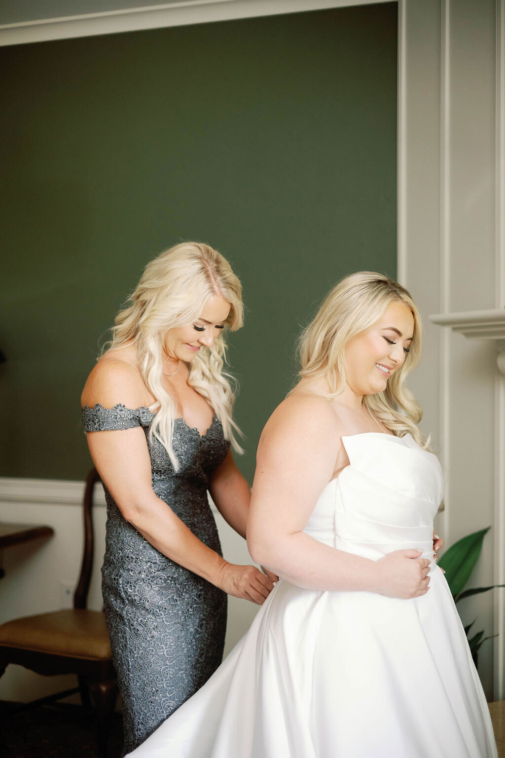 Madison-Anthony-Wedding-9.10.22-GabriellaSantosPhotography-PrepDetails-88