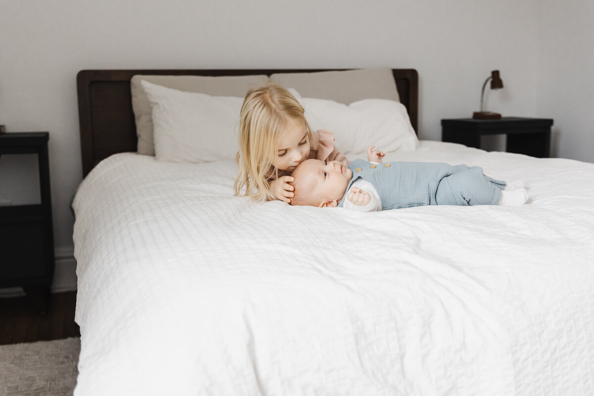 Toronto-Newborn-Photography-in-home-8